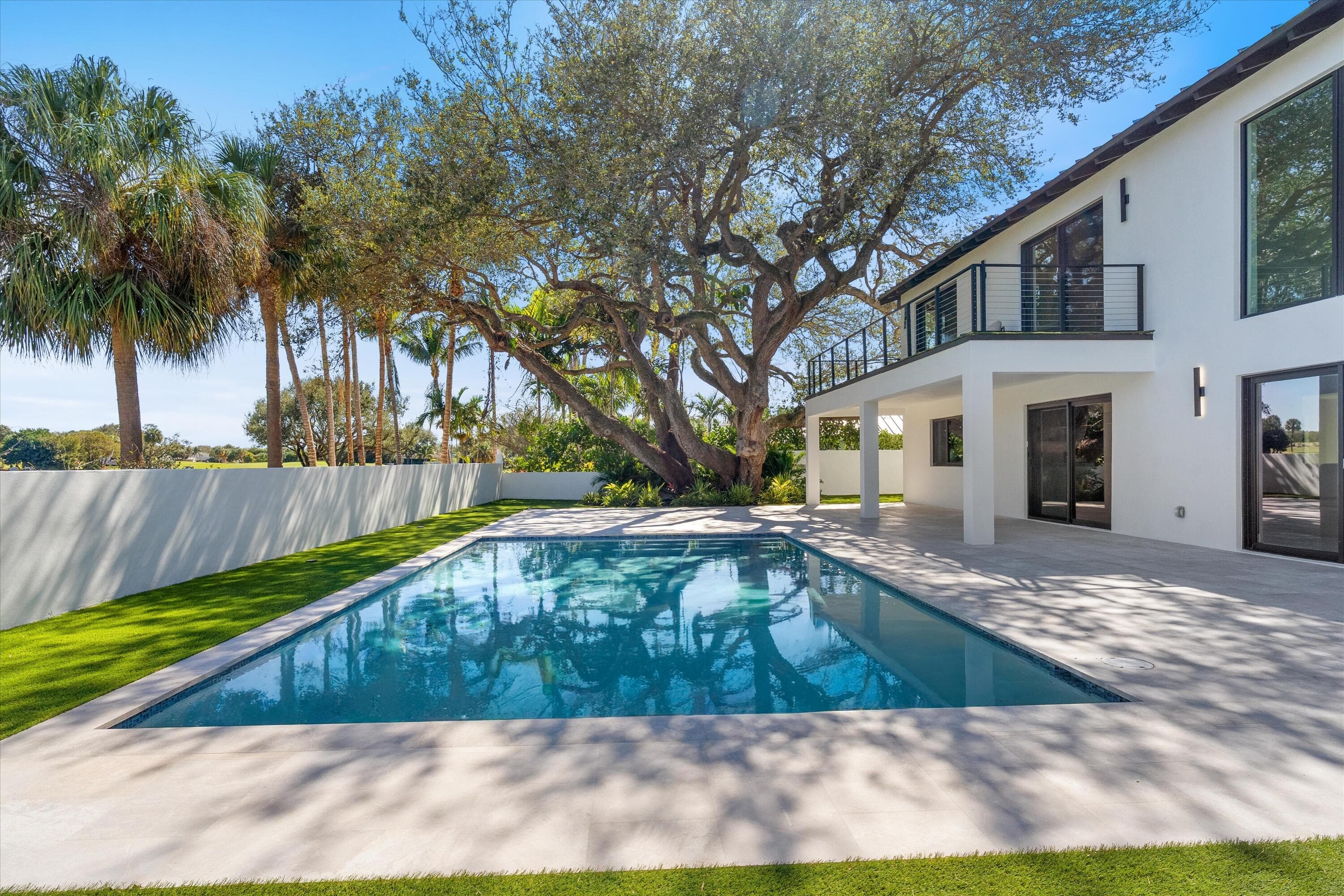 868 Country Club Drive, North Palm Beach, FL 33408 — photo 42 of 64