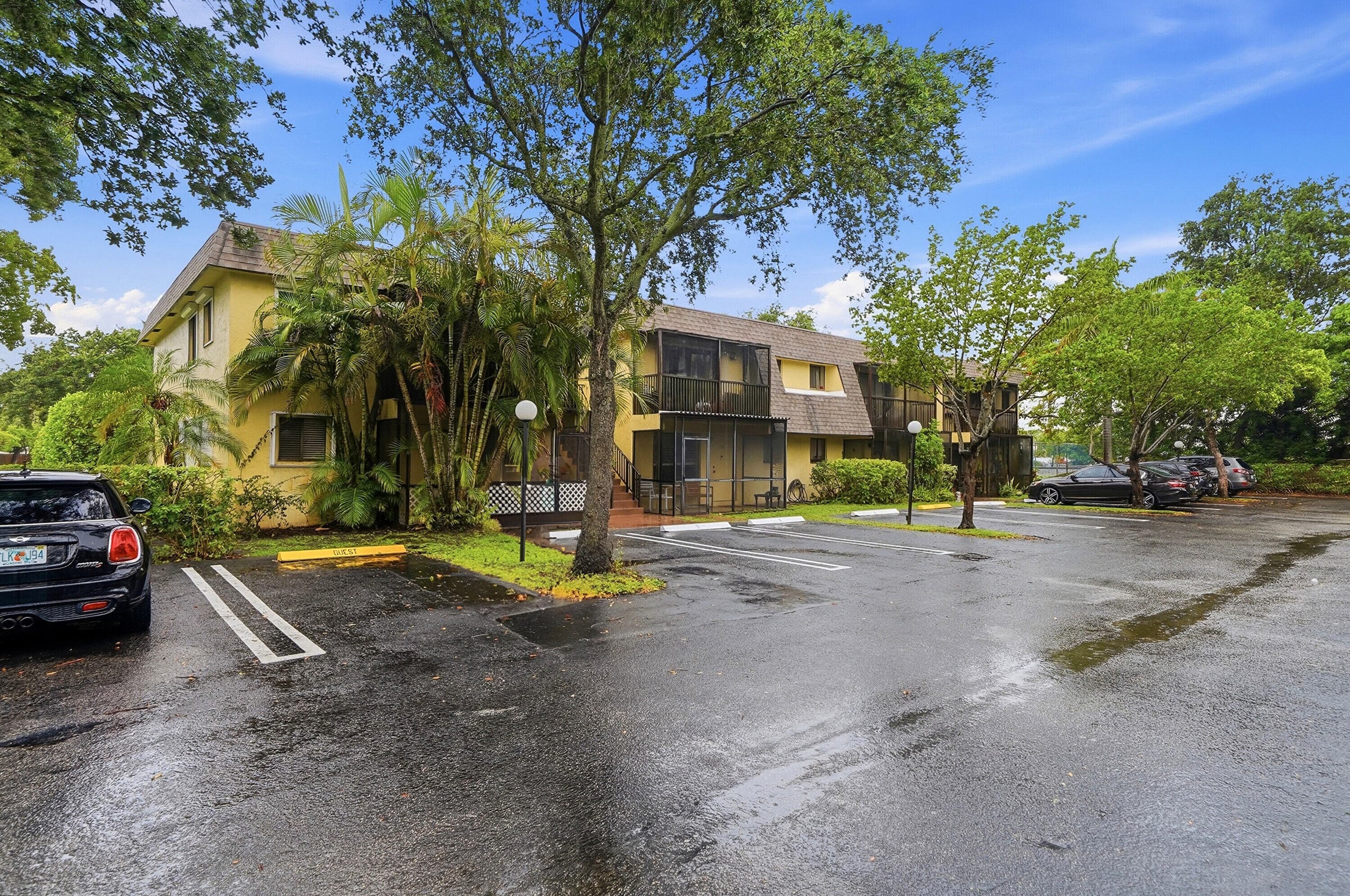 1145 S Flagler Avenue 501, Pompano Beach, FL 33060 — photo 1 of 21