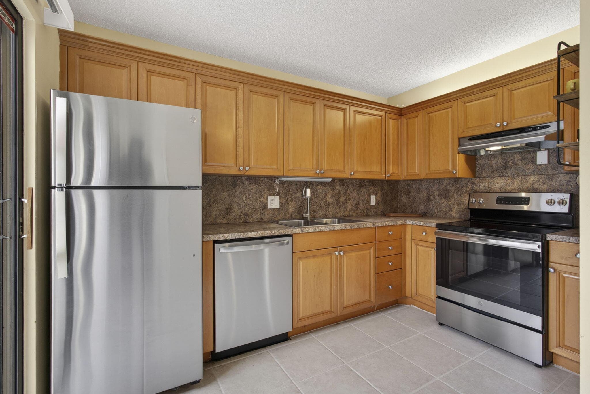 3345 Meridian Way N C, Palm Beach Gardens, FL 33410 — photo 17 of 47