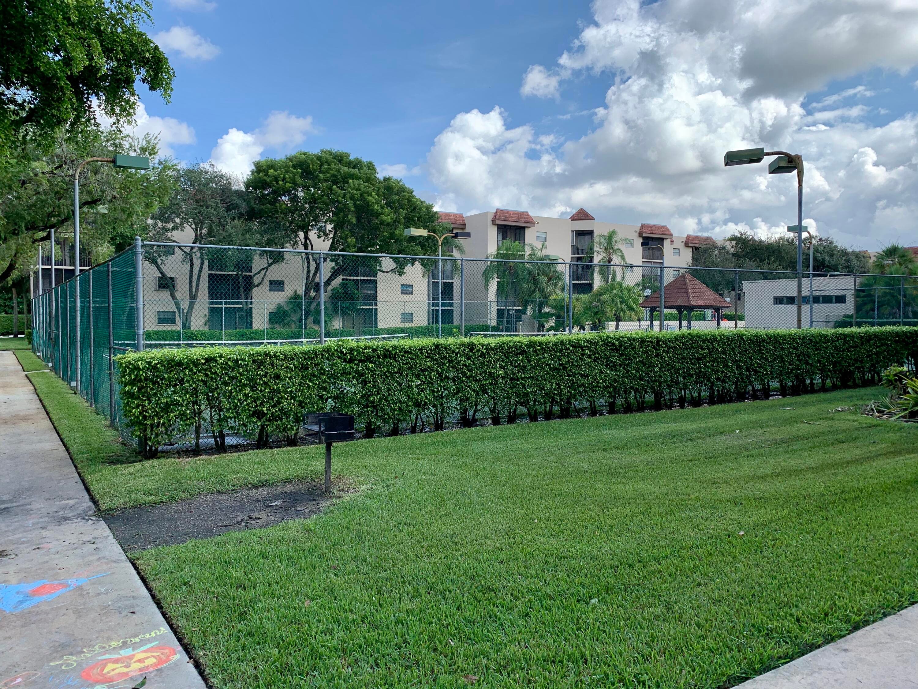10501 W Broward Boulevard 405, Plantation, FL 33324 — photo 27 of 28