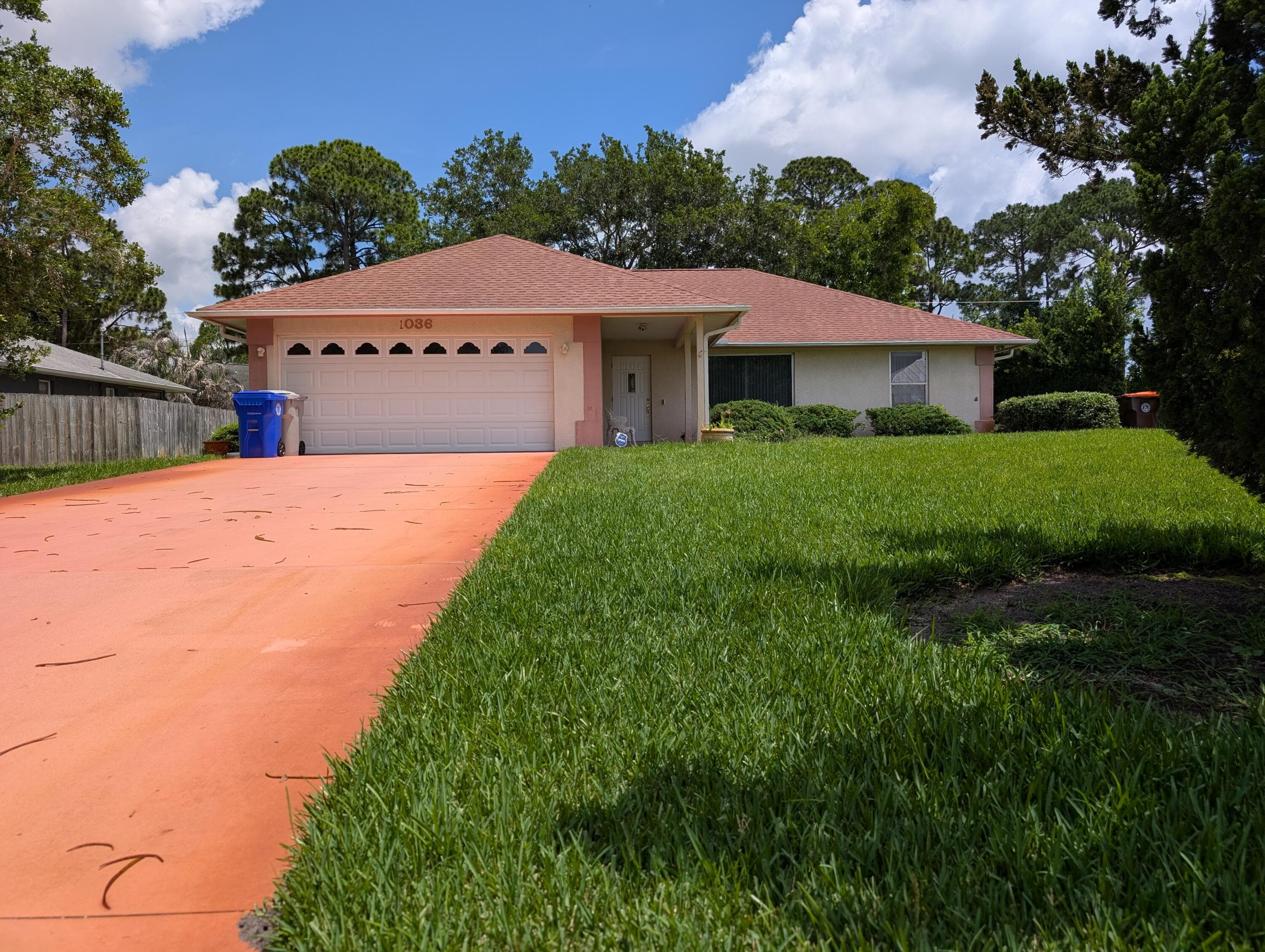 1036 18th Street SW, Vero Beach, FL 32962 — photo 1 of 8