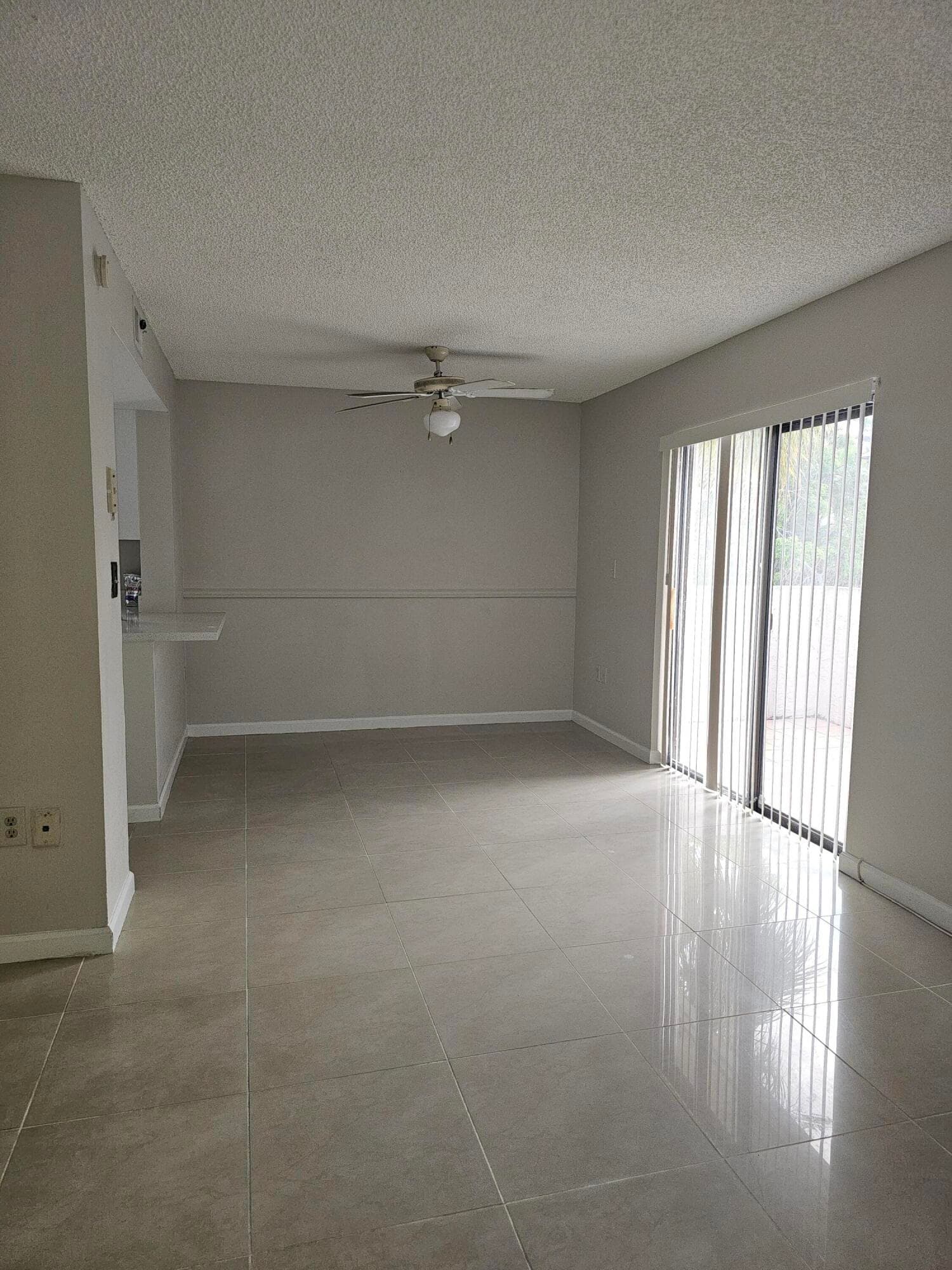8455 Coral Lake Way 8455, Coral Springs, FL 33065 — photo 5 of 6