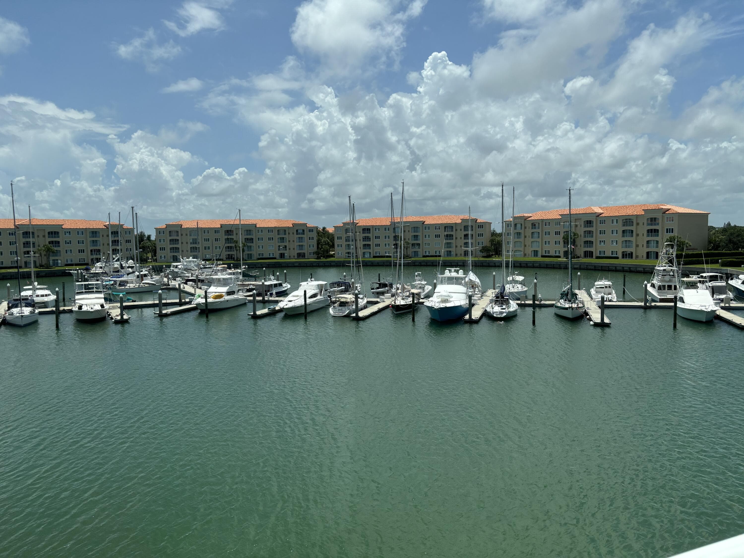 10 E Harbour Isle Dr Drive E 302, Fort Pierce, FL 34949 — photo 1 of 11