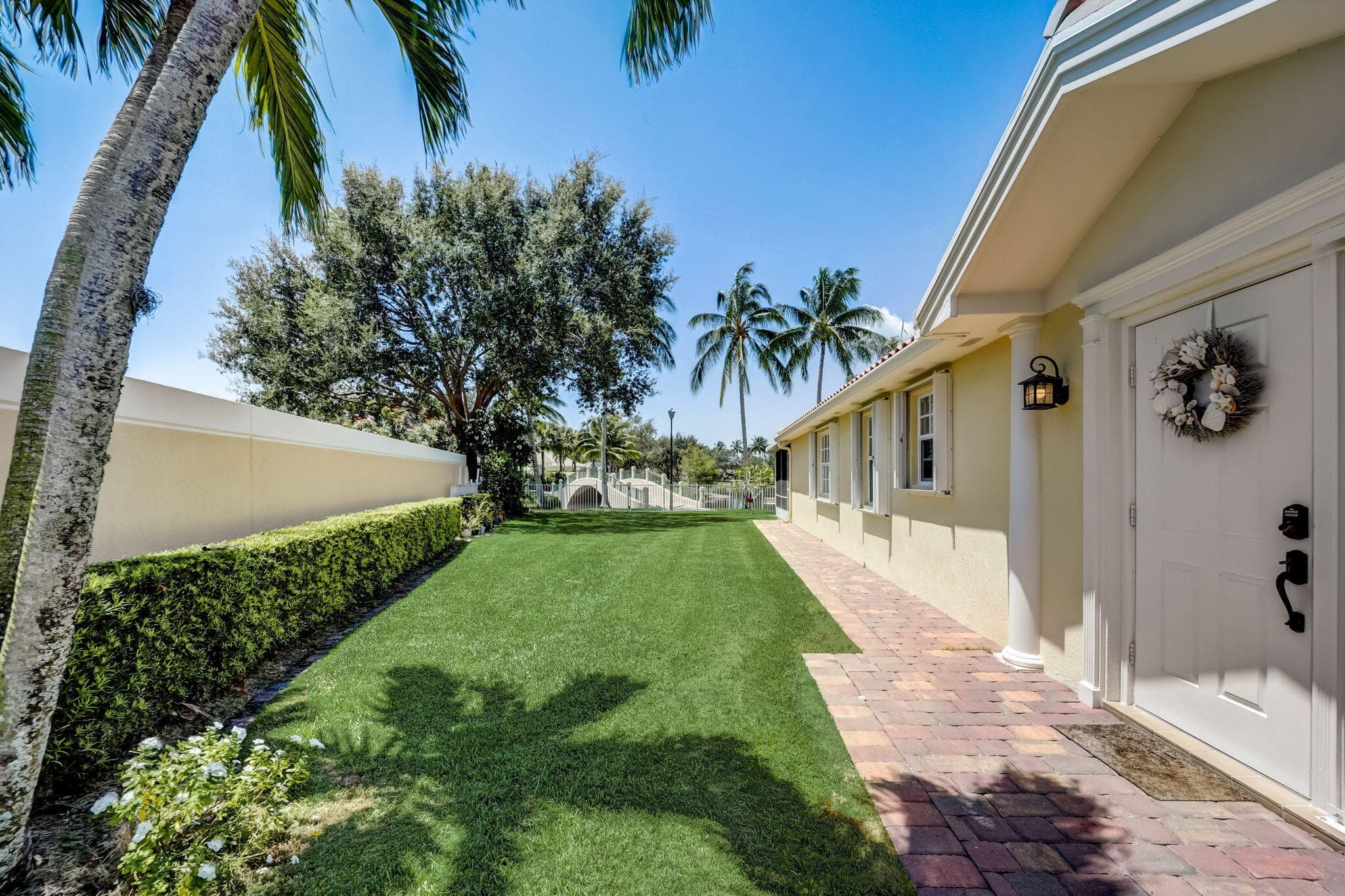 8178 Montserrat Place, Wellington, FL 33414 — photo 3 of 43