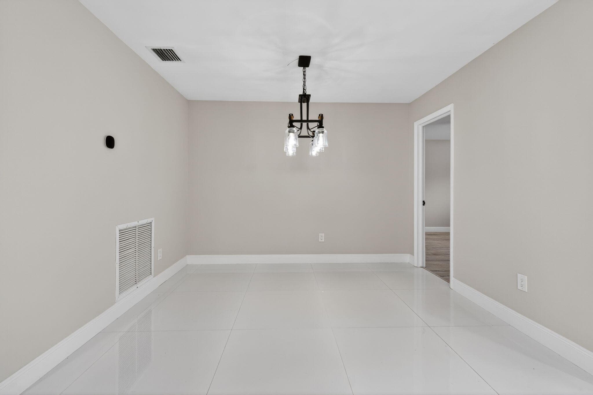 10339 Daphne Avenue, Palm Beach Gardens, FL 33410 — photo 16 of 81