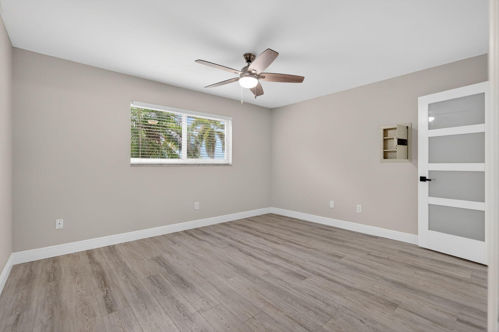 10339 Daphne Avenue, Palm Beach Gardens, FL 33410 — photo 37 of 81
