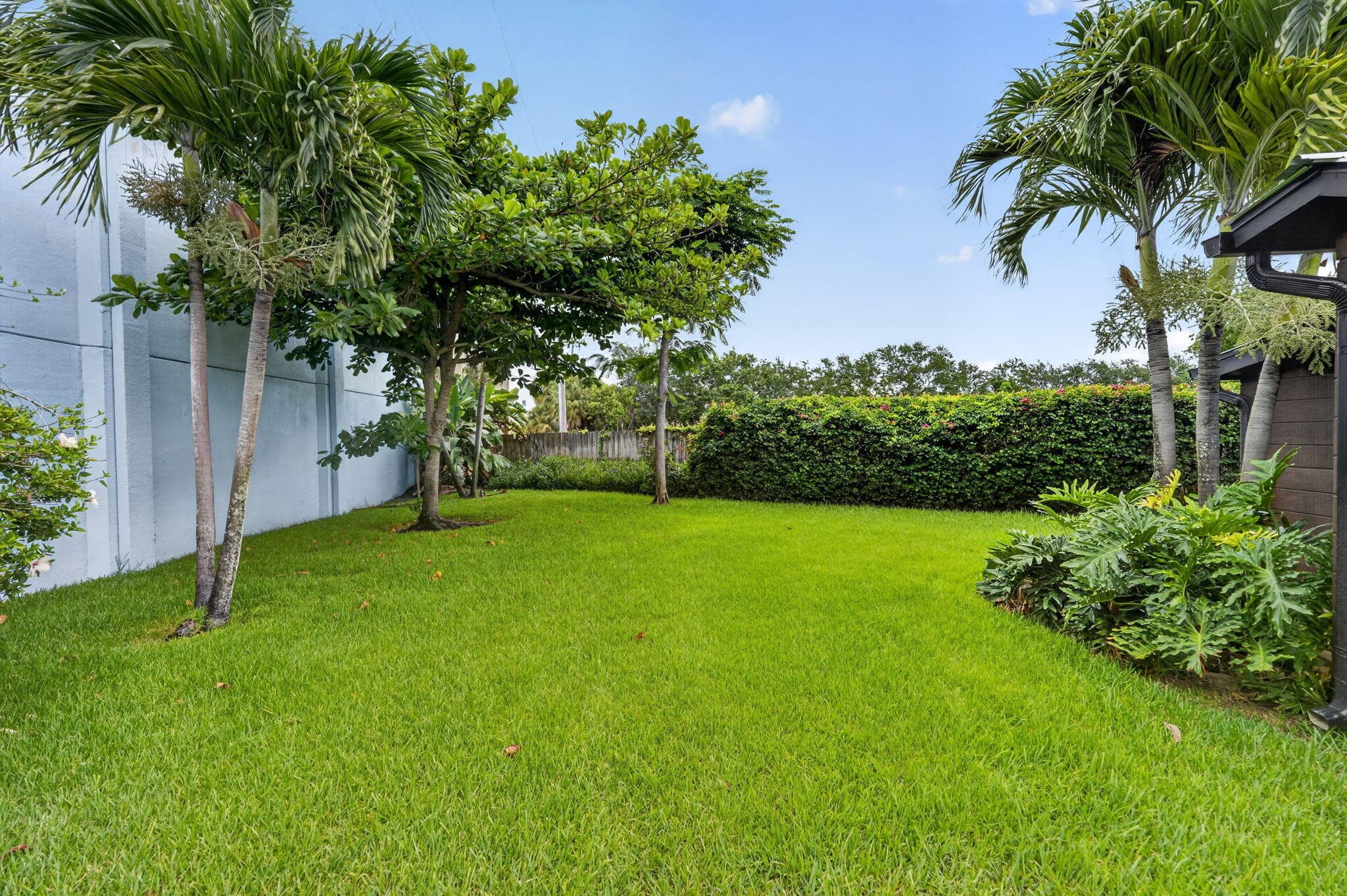 10339 Daphne Avenue, Palm Beach Gardens, FL 33410 — photo 58 of 81