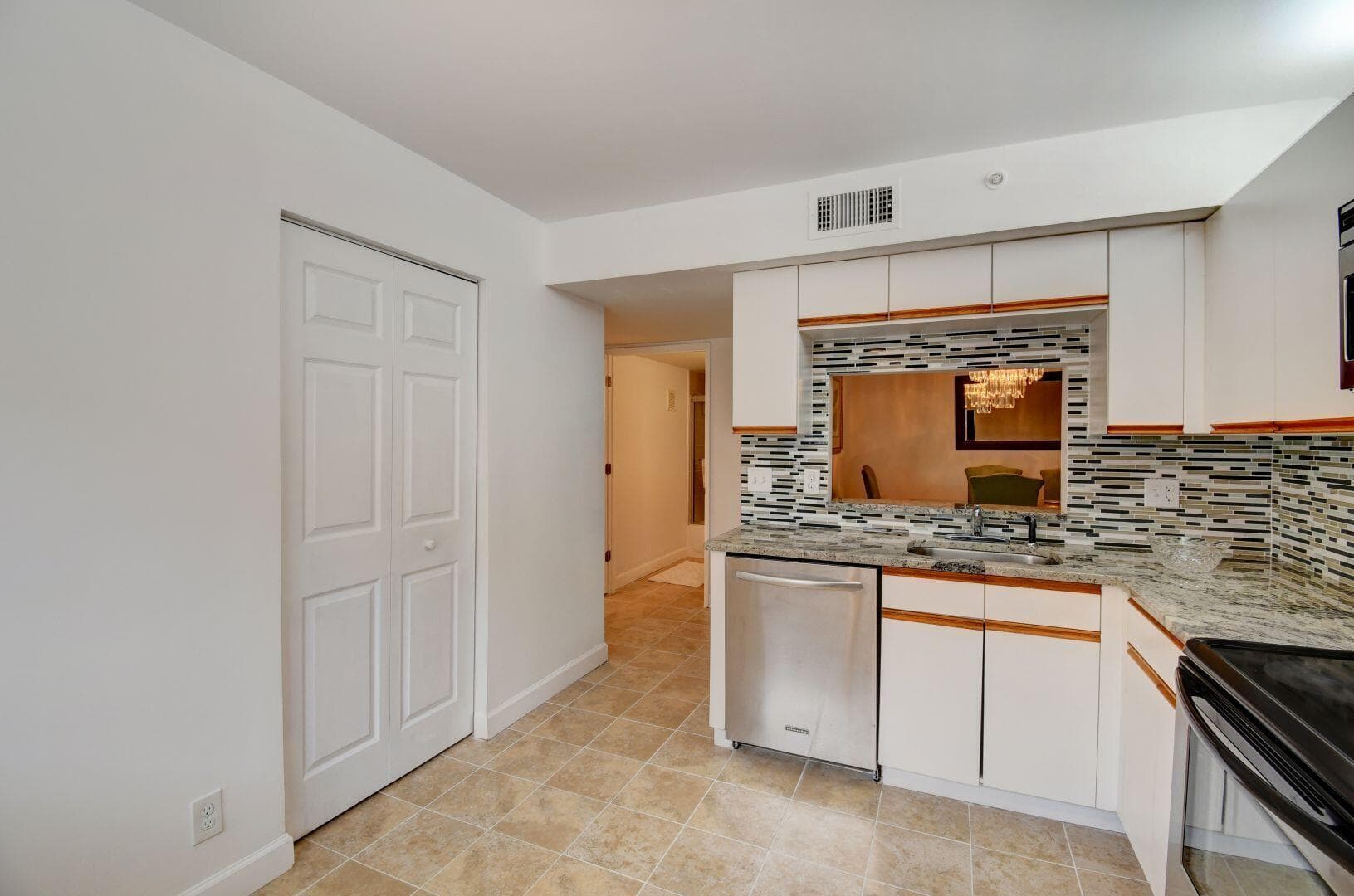15364 Lakes Of Delray Boulevard 45, Delray Beach, FL 33484 — photo 6 of 56