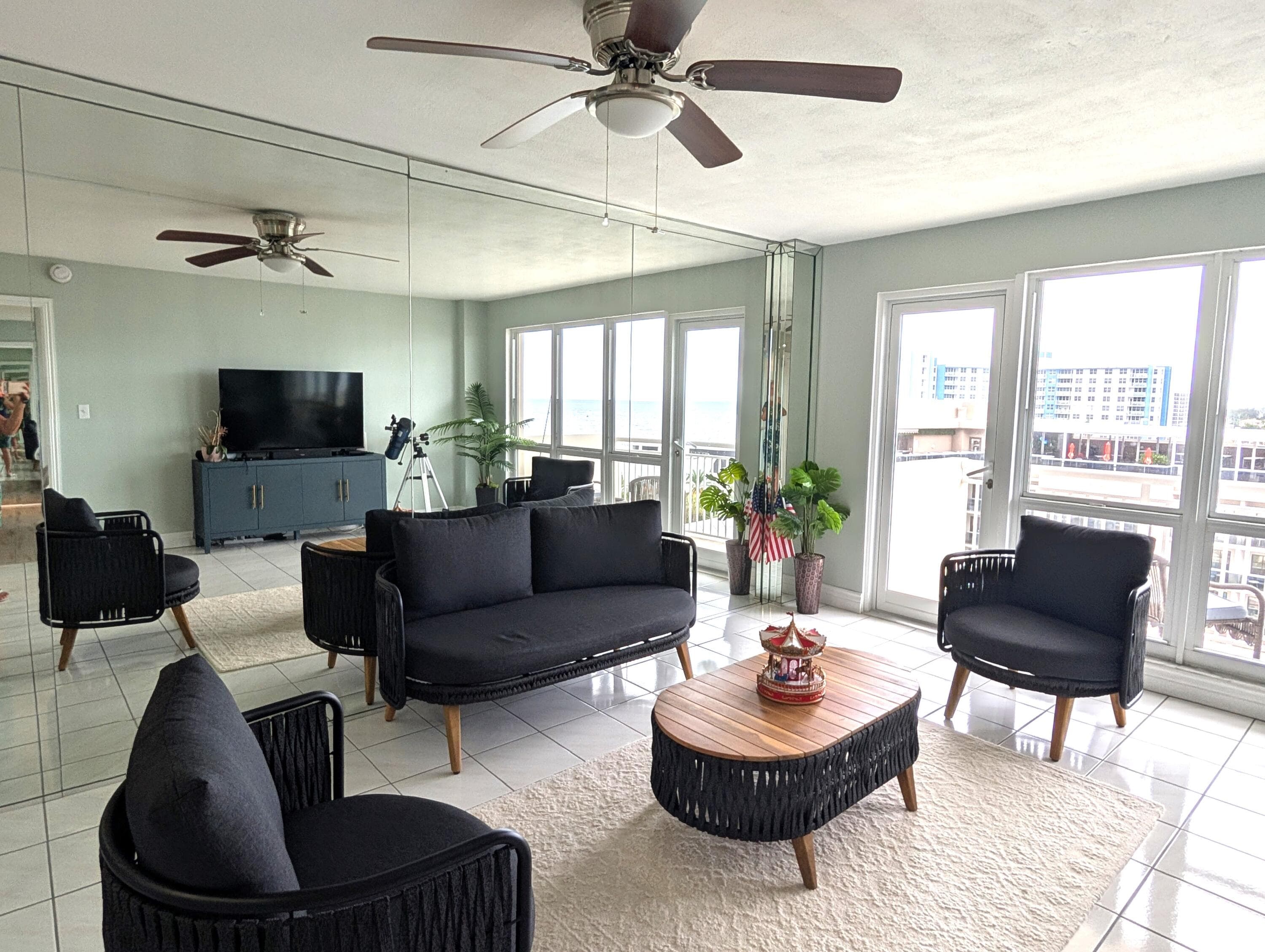 133 N Pompano Beach Boulevard 806, Pompano Beach, FL 33062 — photo 6 of 31