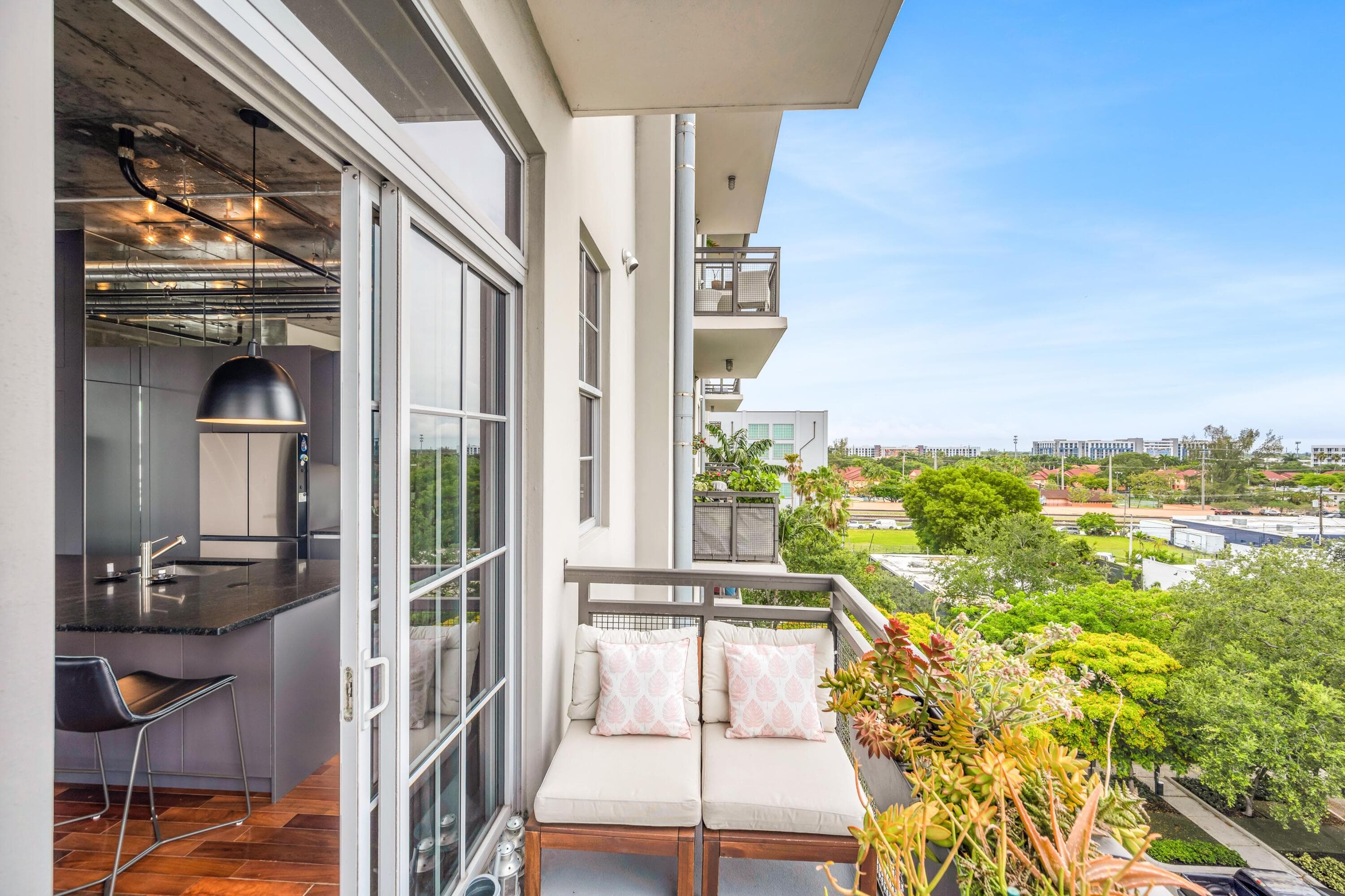 410 NW 1st Avenue 505, Fort Lauderdale, FL 33301 — photo 23 of 44