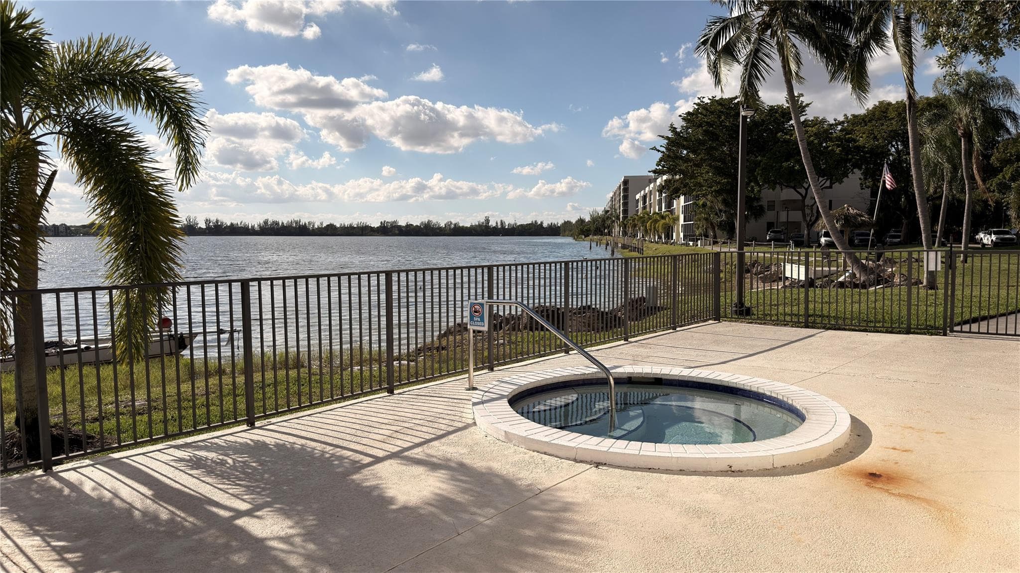 110 Lake Emerald Drive 107, Oakland Park, FL 33309 — photo 3 of 10