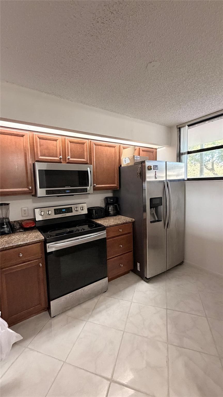 110 Lake Emerald Drive 107, Oakland Park, FL 33309 — photo 5 of 10