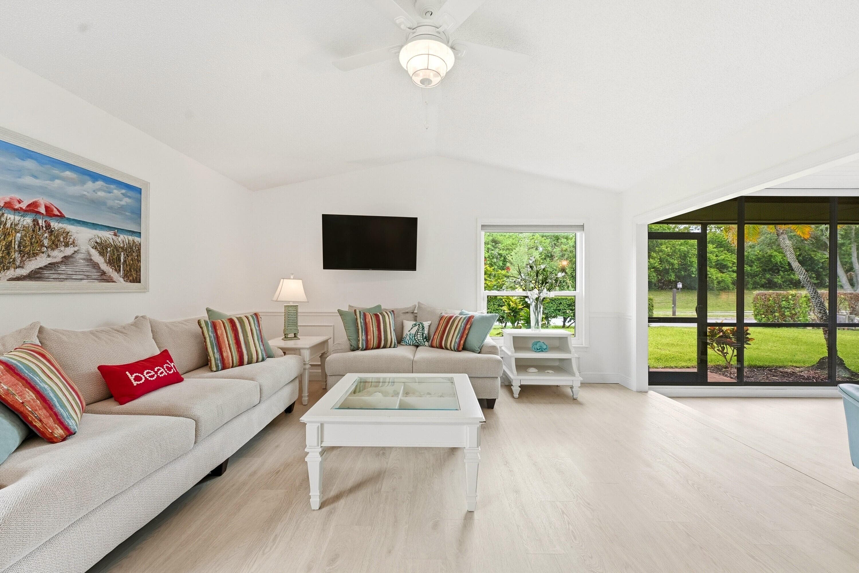 6786 SE Yorktown Drive, Hobe Sound, FL 33455 — photo 5 of 27