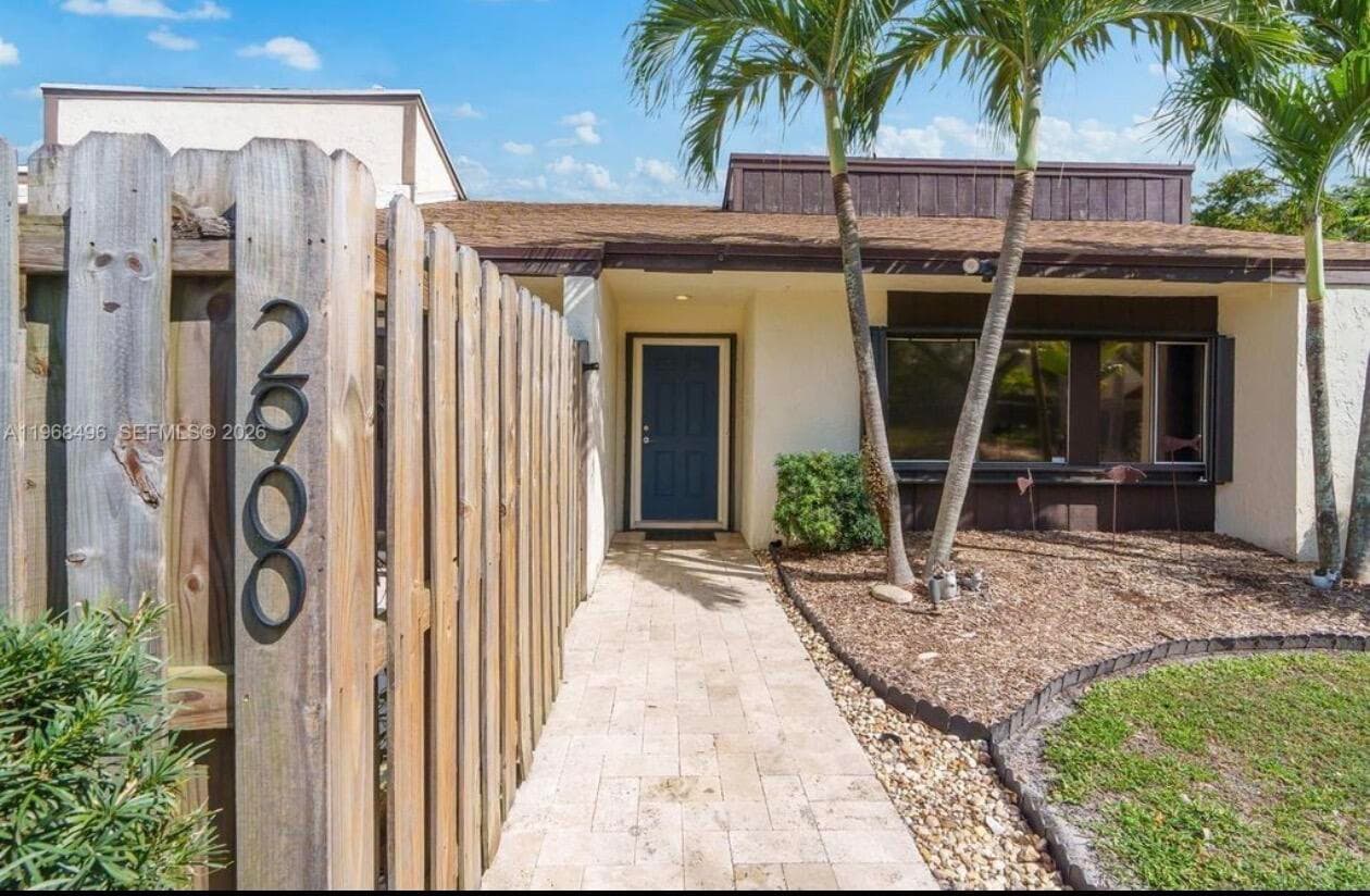 2900 NW 69th Court, Fort Lauderdale, FL 33309 — photo 3 of 38