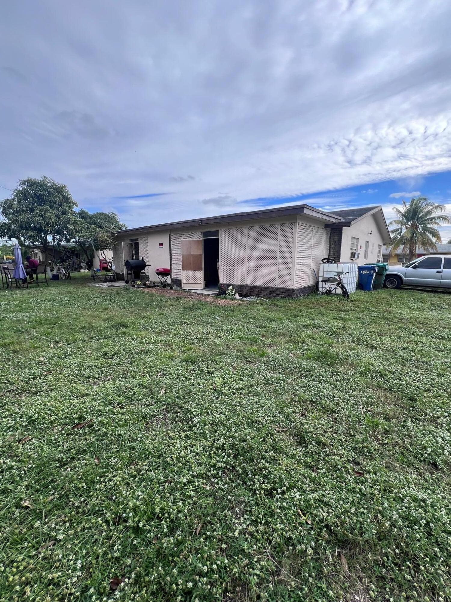 5421-5425 NW 15th Court 5425, Lauderhill, FL 33313 — photo 2 of 10