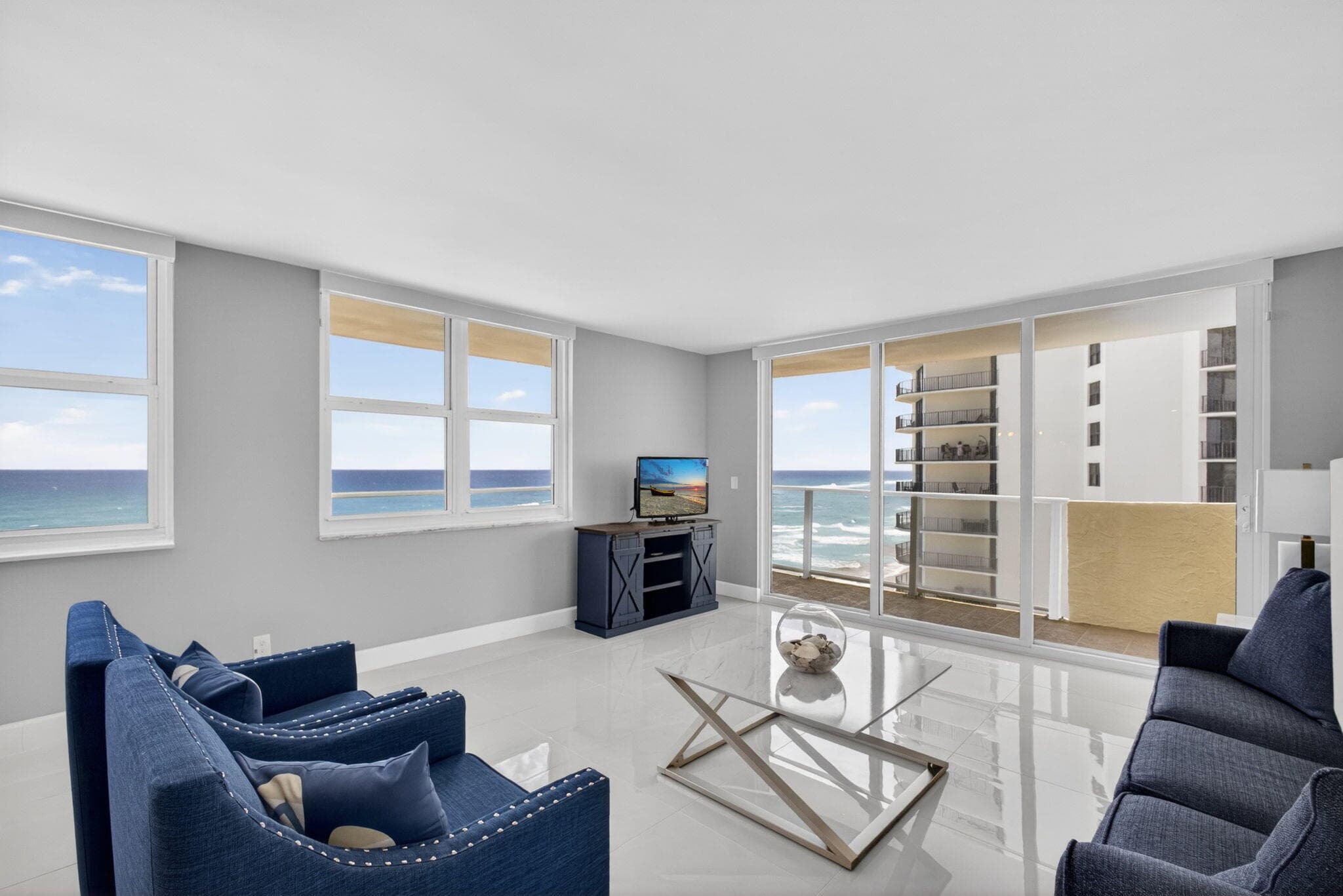 5440 N Ocean Drive 807, Singer Island, FL 33404 — photo 17 of 62