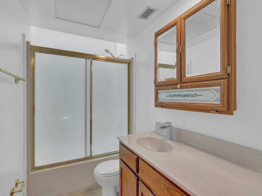 725 SW 4th Ave Avenue SW, Vero Beach, FL 32962 — photo 10 of 24