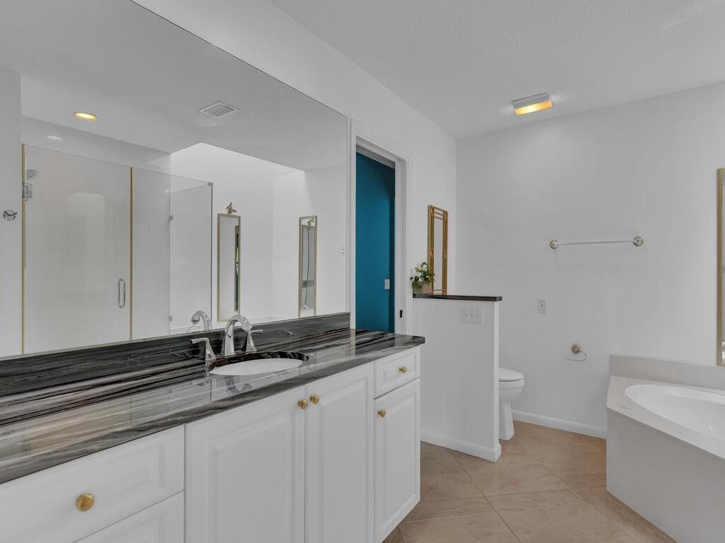725 SW 4th Ave Avenue SW, Vero Beach, FL 32962 — photo 6 of 24