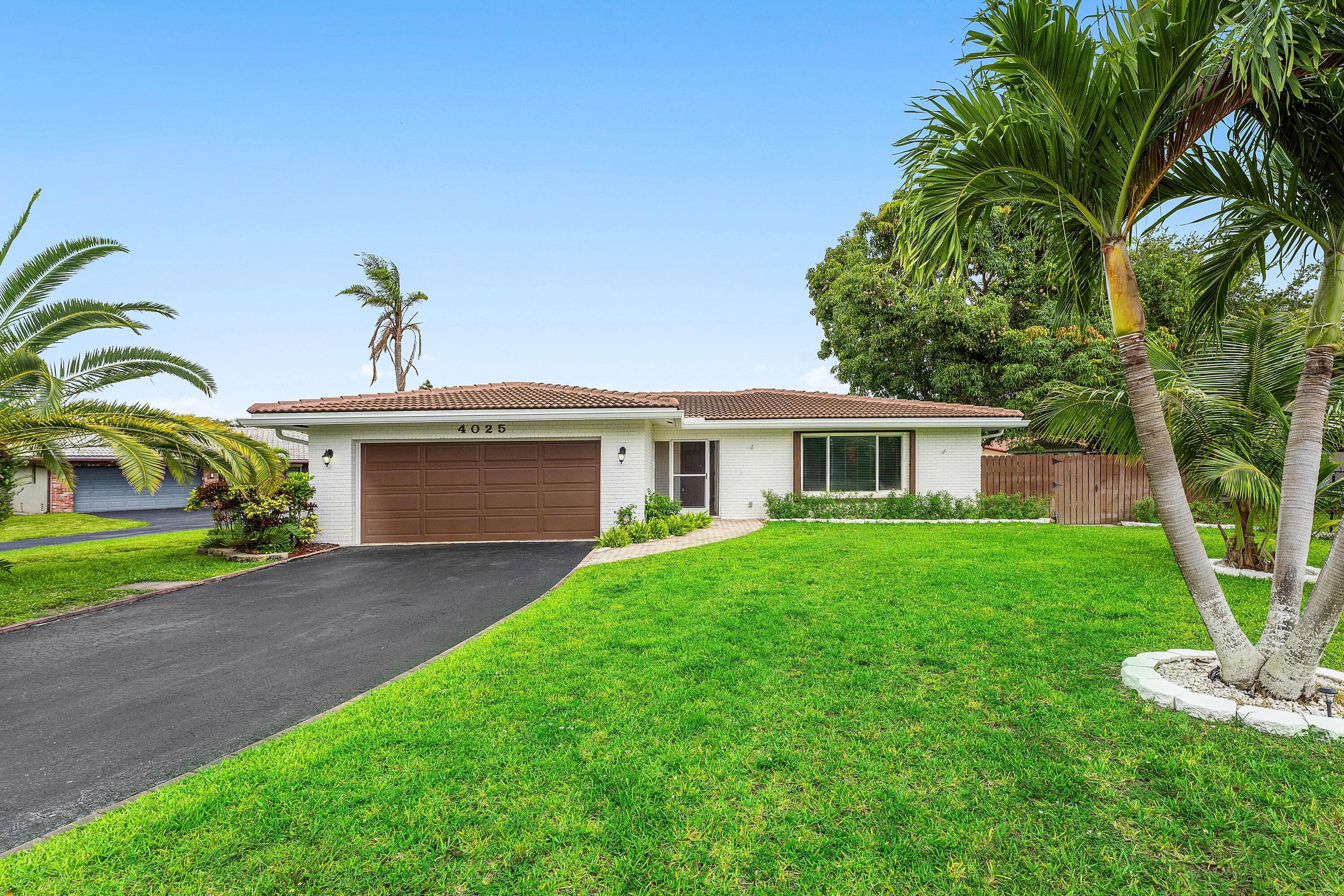 4025 NW 105th Avenue, Coral Springs, FL 33065 — photo 1 of 19