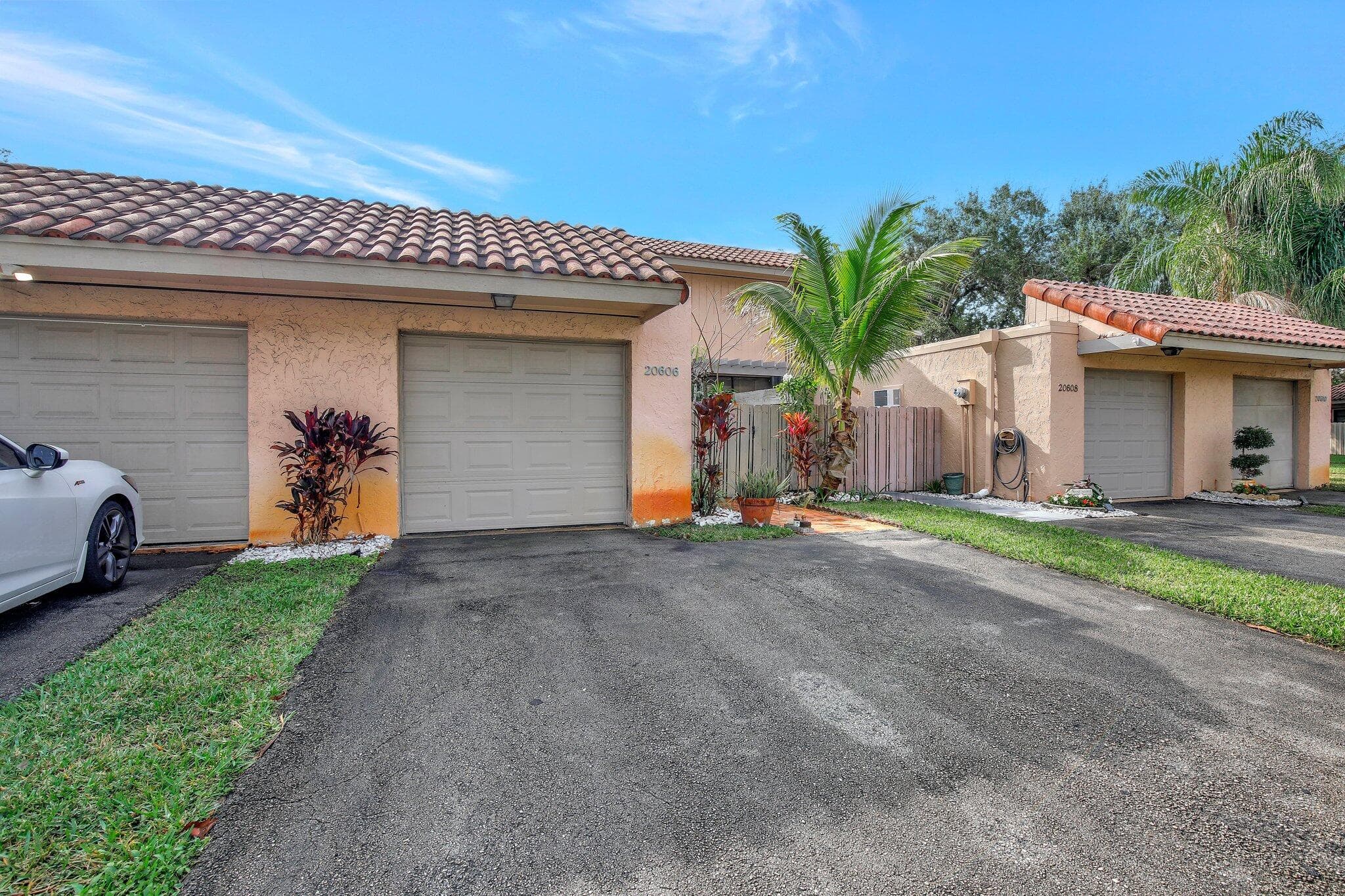 20606 NE 7th Court, Miami, FL 33179 — photo 2 of 40