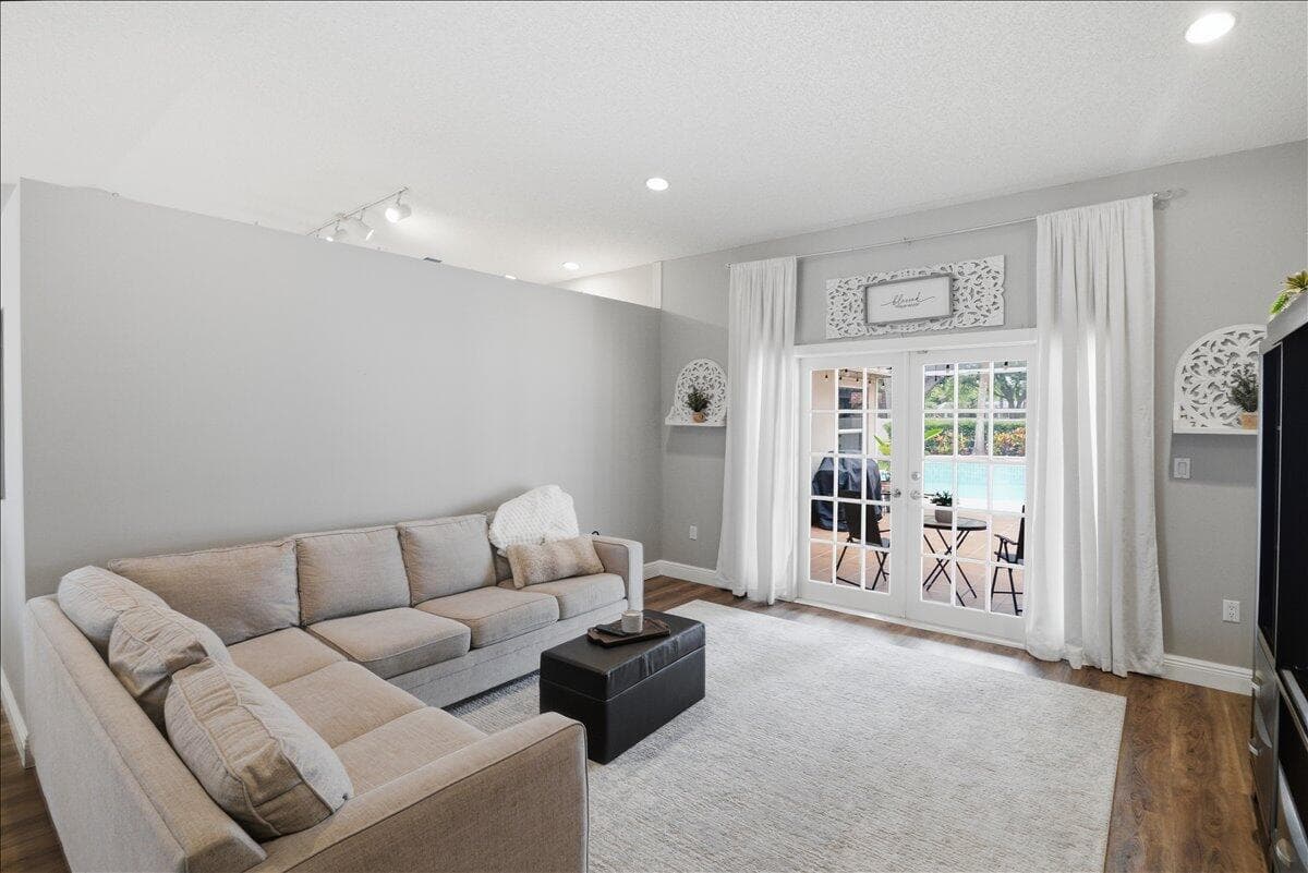 13149 NW 11th Place, Sunrise, FL 33323 — photo 11 of 36