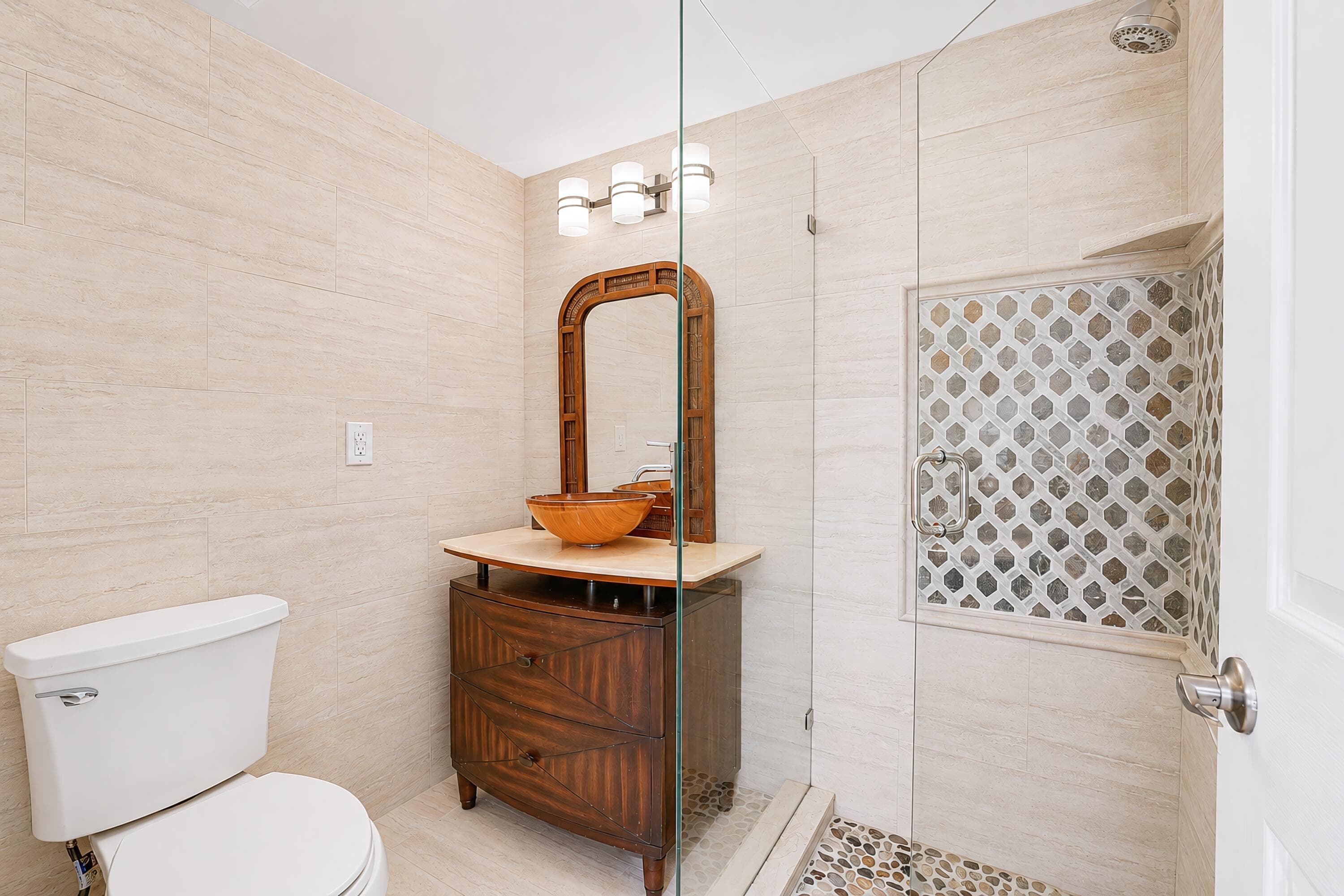 3230 S Ocean Boulevard D-607, Palm Beach, FL 33480 — photo 12 of 31