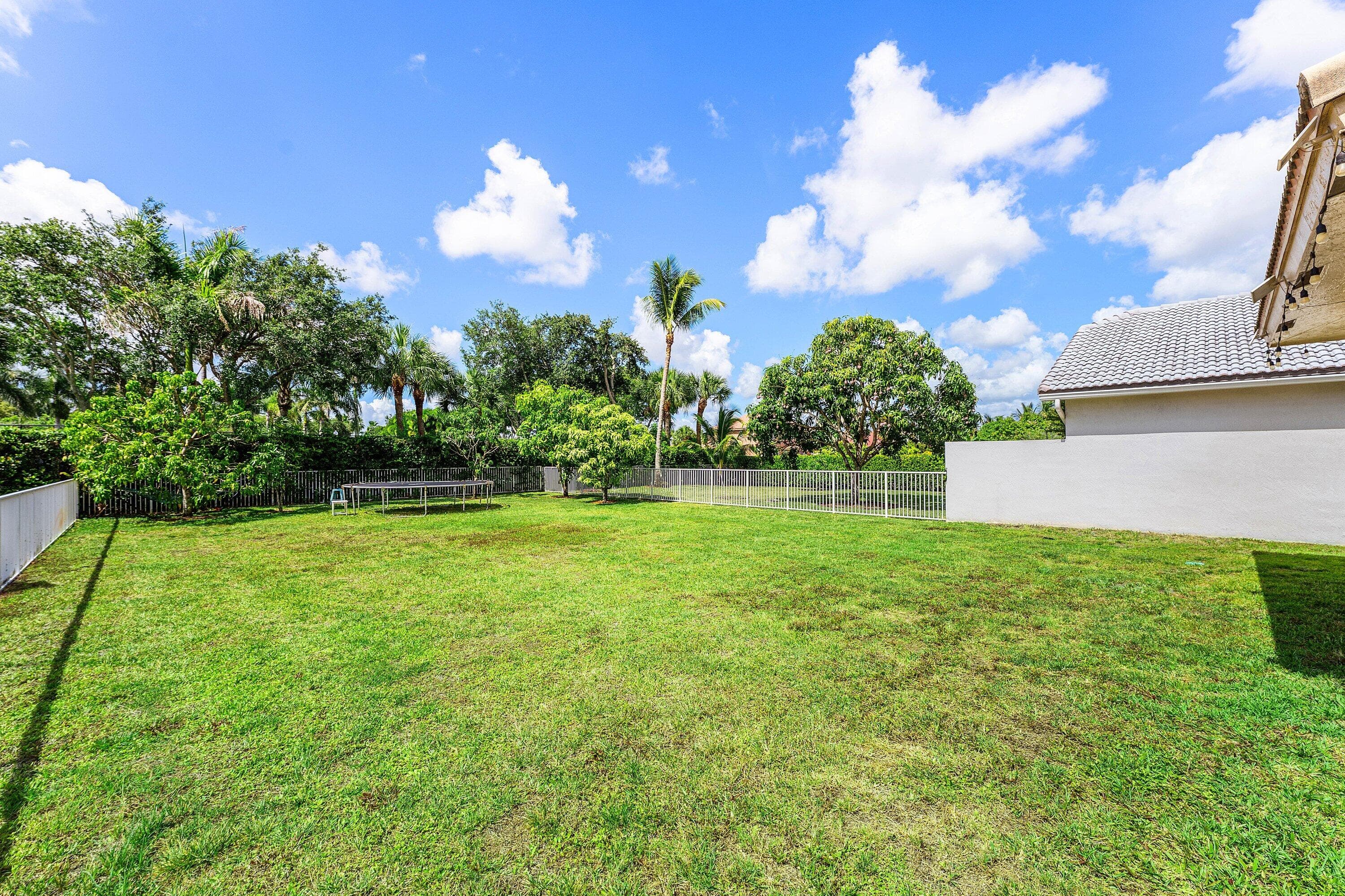 140 Bellezza Terrace, Royal Palm Beach, FL 33411 — photo 35 of 39