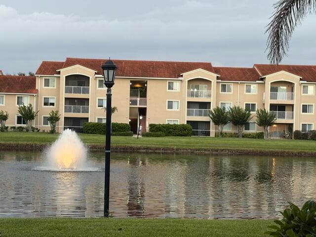 1590 S 42nd Circle S 308, Vero Beach, FL 32967 — photo 2 of 15