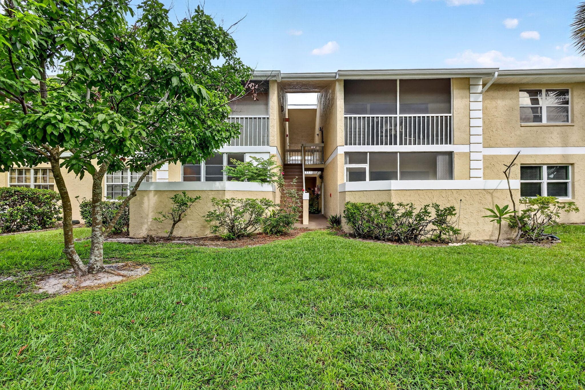 1548 SE Royal Green Circle 206, Port St. Lucie, FL 34952 — photo 33 of 36