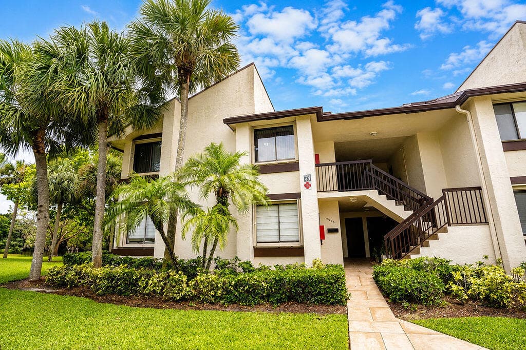 9310 SW 23rd Street 4003, Davie, FL 33324 — photo 1 of 47