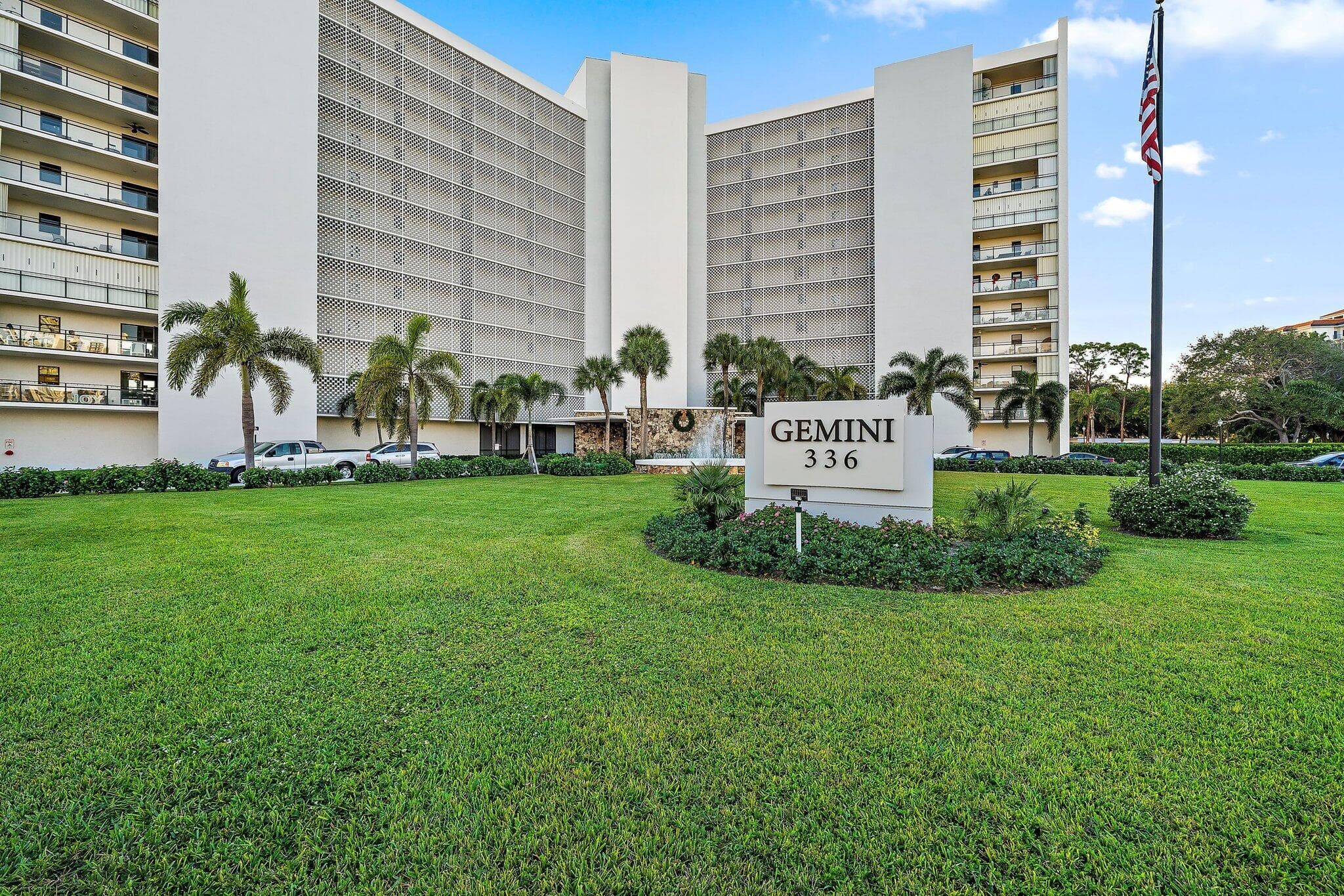 336 Golfview Road 619, North Palm Beach, FL 33408 — photo 38 of 57