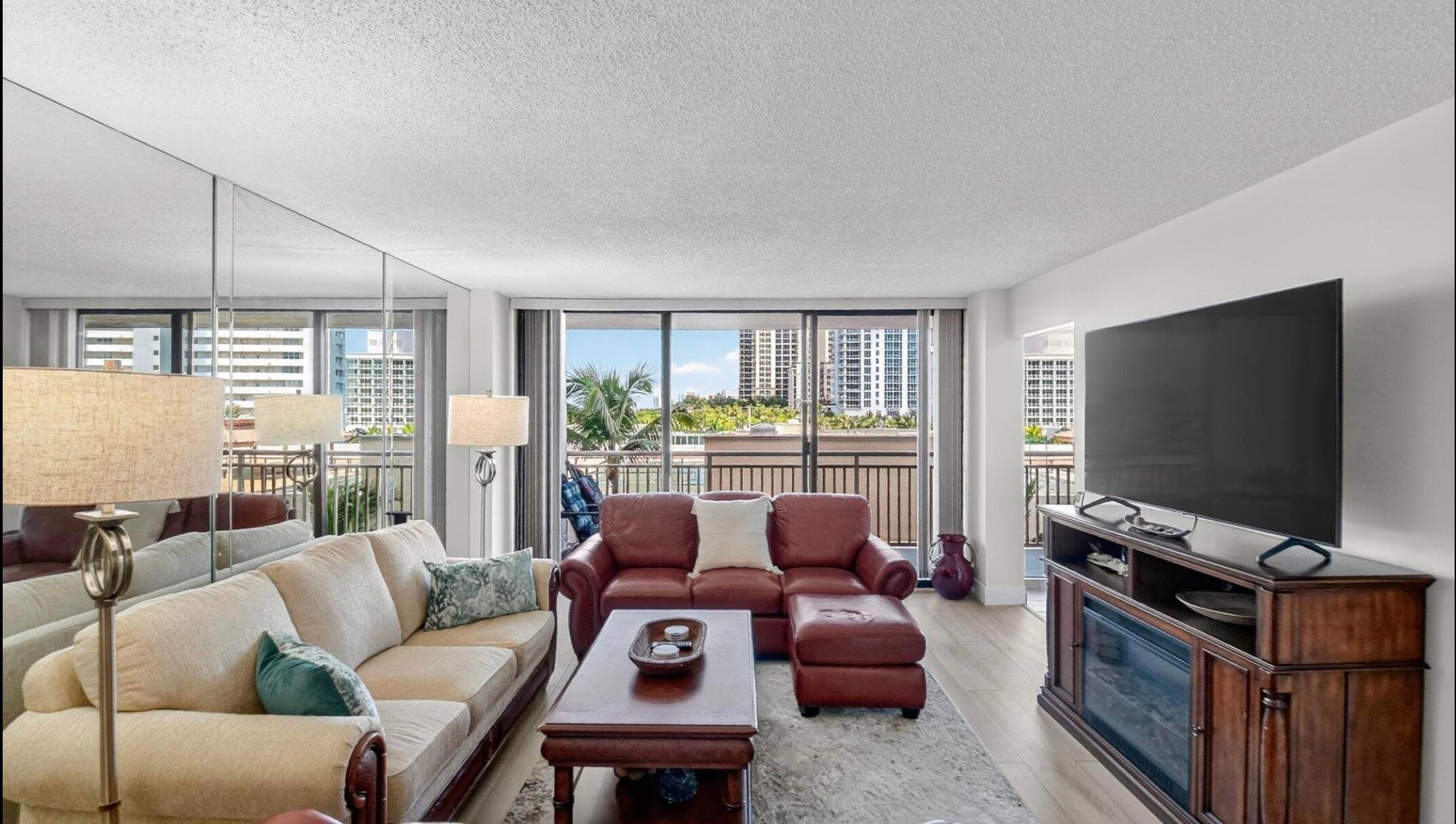 3400 N Ocean Drive 405, Singer Island, FL 33404 — photo 9 of 33
