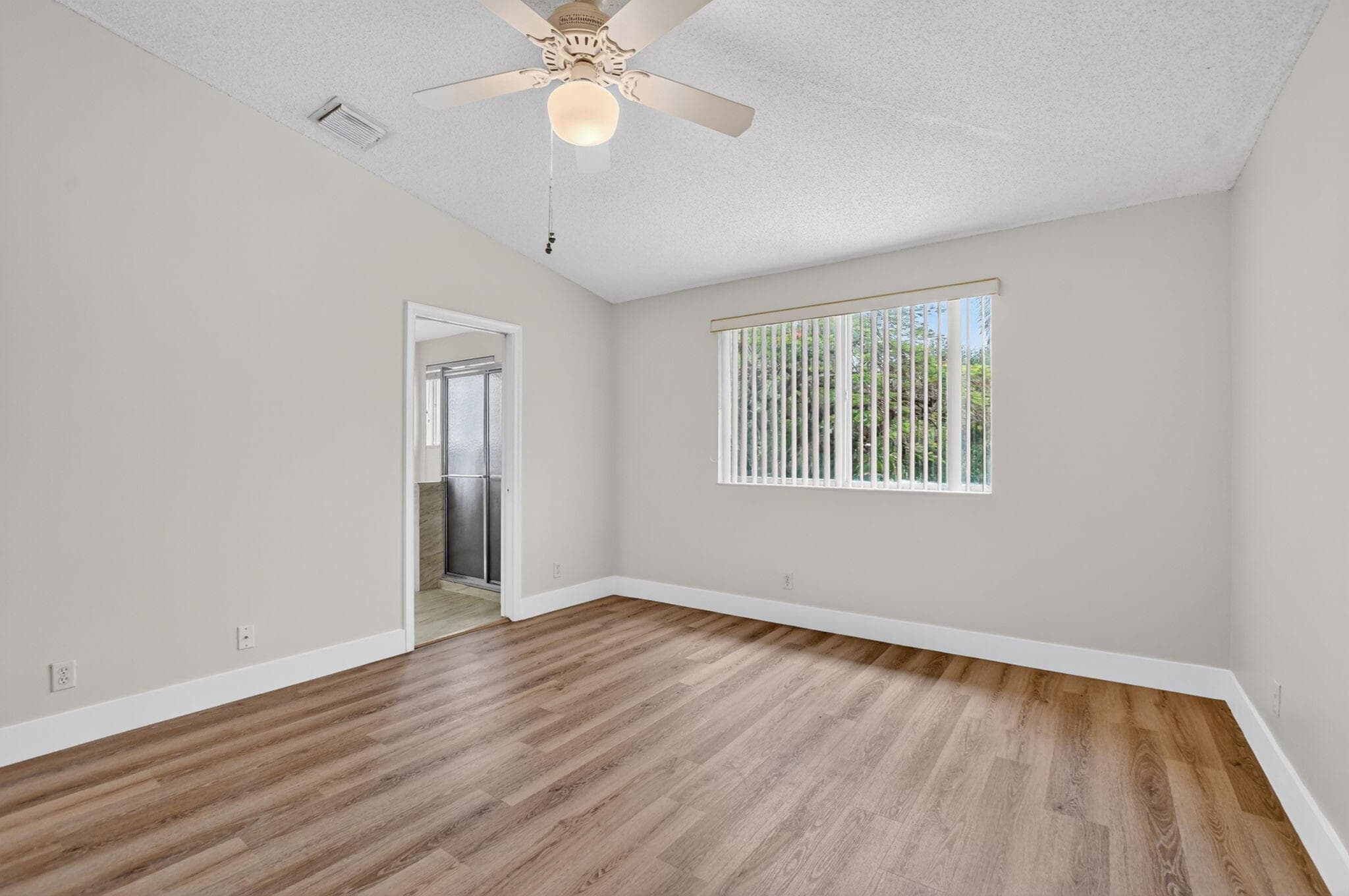 21270 Vía Eden, Boca Raton, FL 33433 — photo 16 of 23