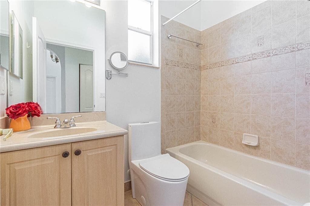 6112 Santa Margarito Drive, Fort Pierce, FL 34951 — photo 24 of 34
