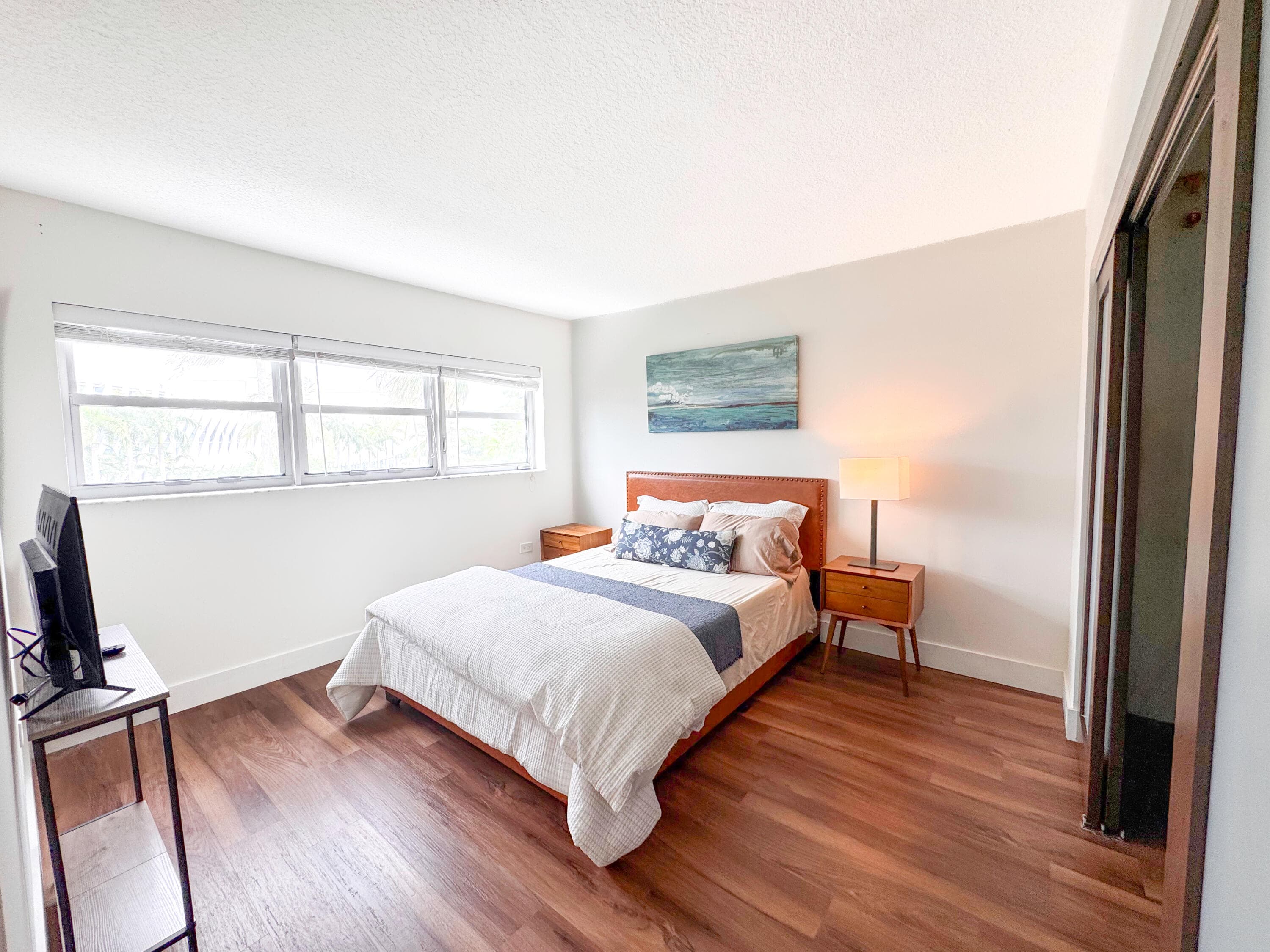 1881 Washington Avenue 4a, Miami Beach, FL 33139 — photo 5 of 18