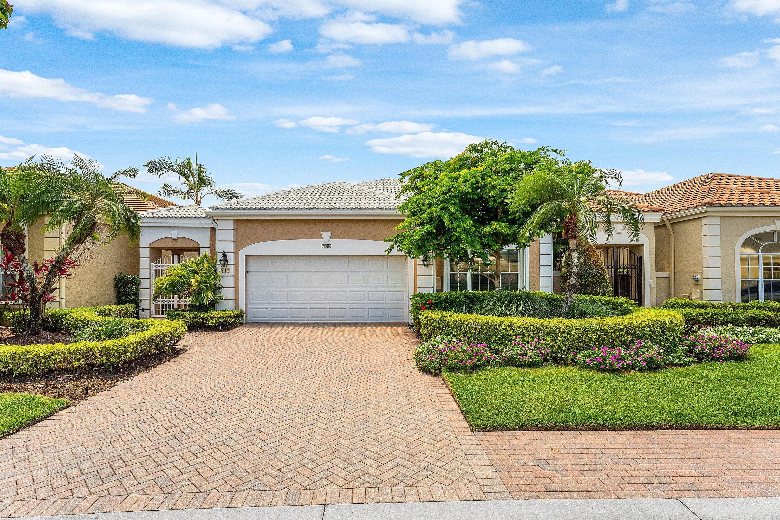 247 Coral Cay Terrace, Palm Beach Gardens, FL 33418 — photo 2 of 62