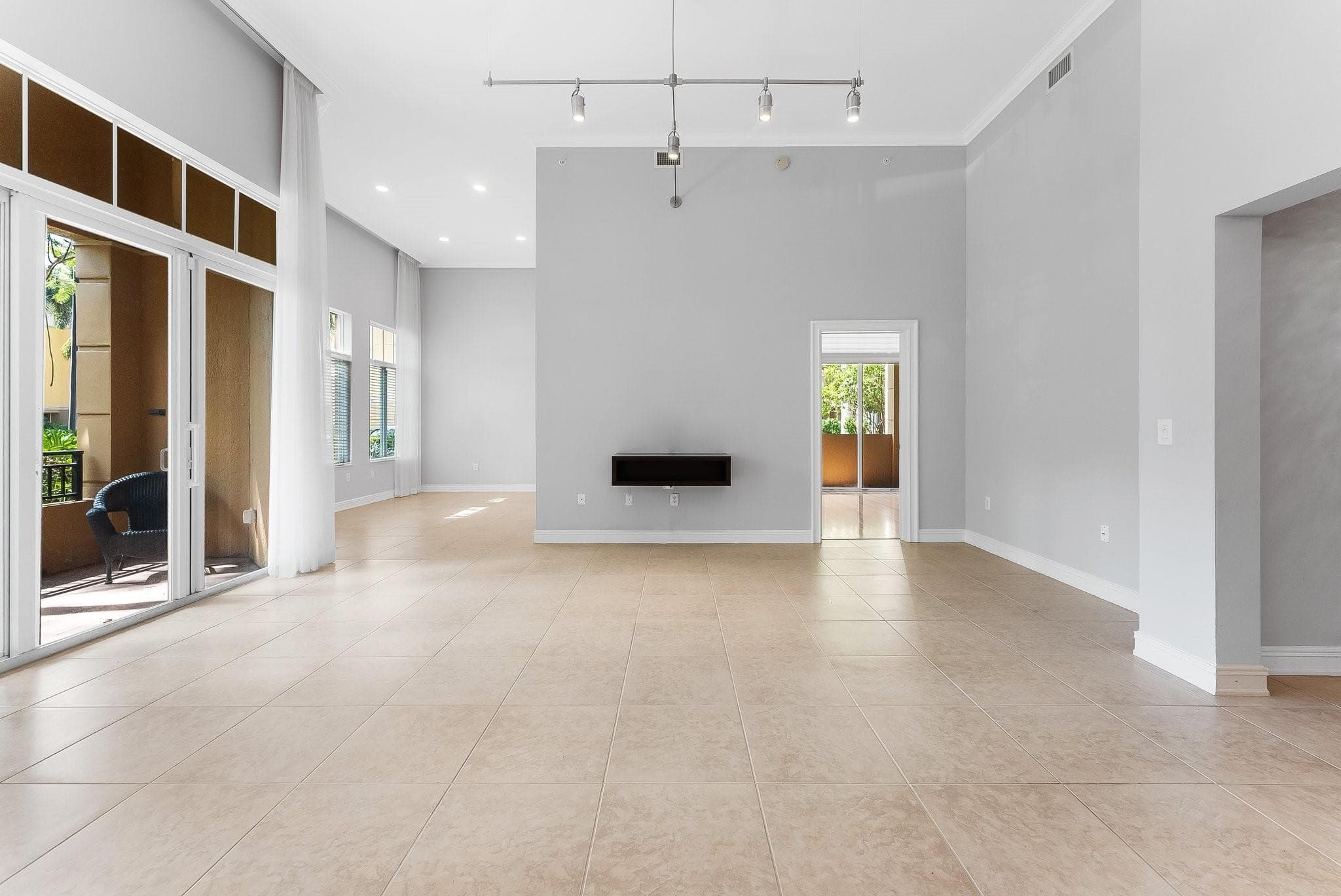 16102 Emerald Estates Drive 101, Weston, FL 33331 — photo 10 of 26