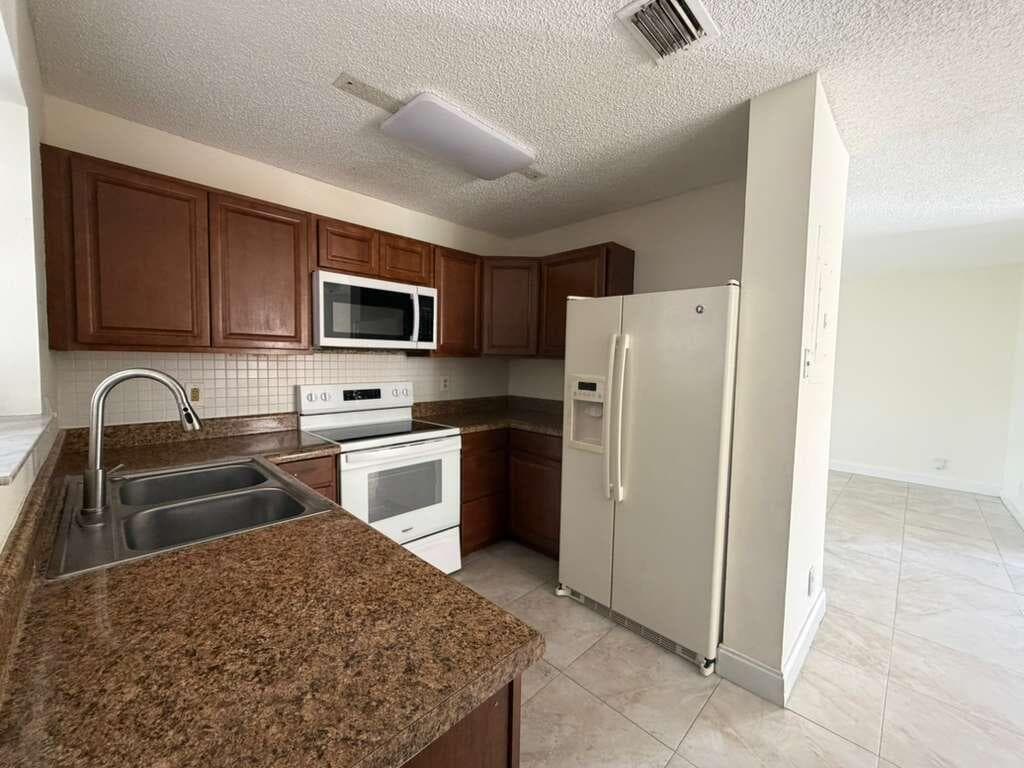 13986 Morning Glory Drive 13986, Wellington, FL 33414 — photo 13 of 43