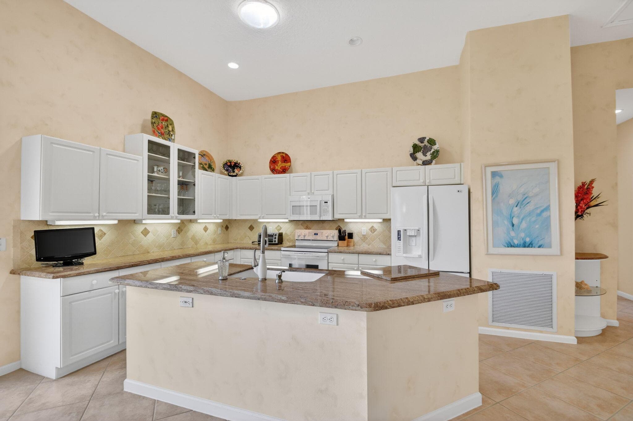 7760 Carrington Court, Boynton Beach, FL 33472 — photo 14 of 98