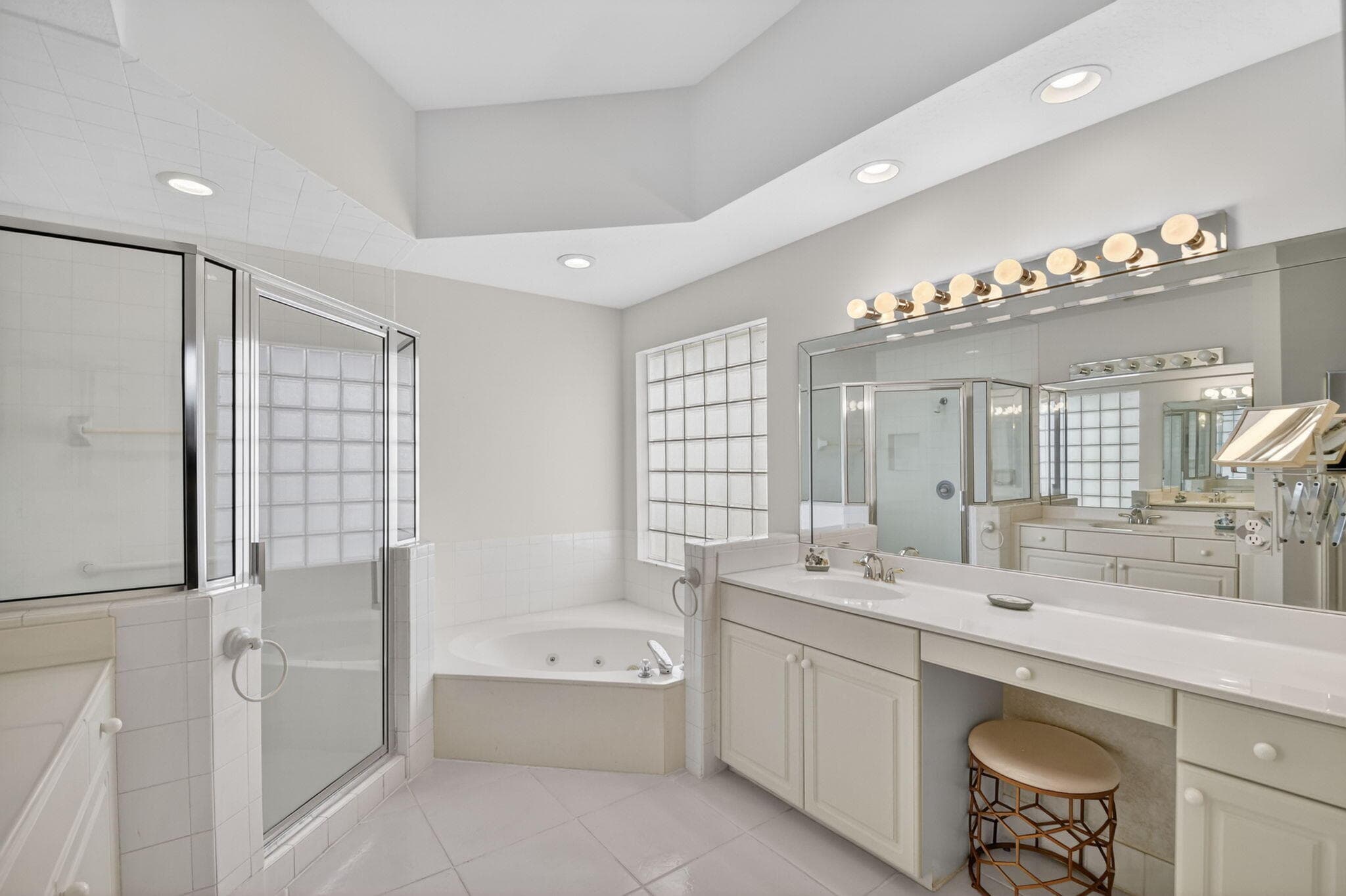 7760 Carrington Court, Boynton Beach, FL 33472 — photo 32 of 98
