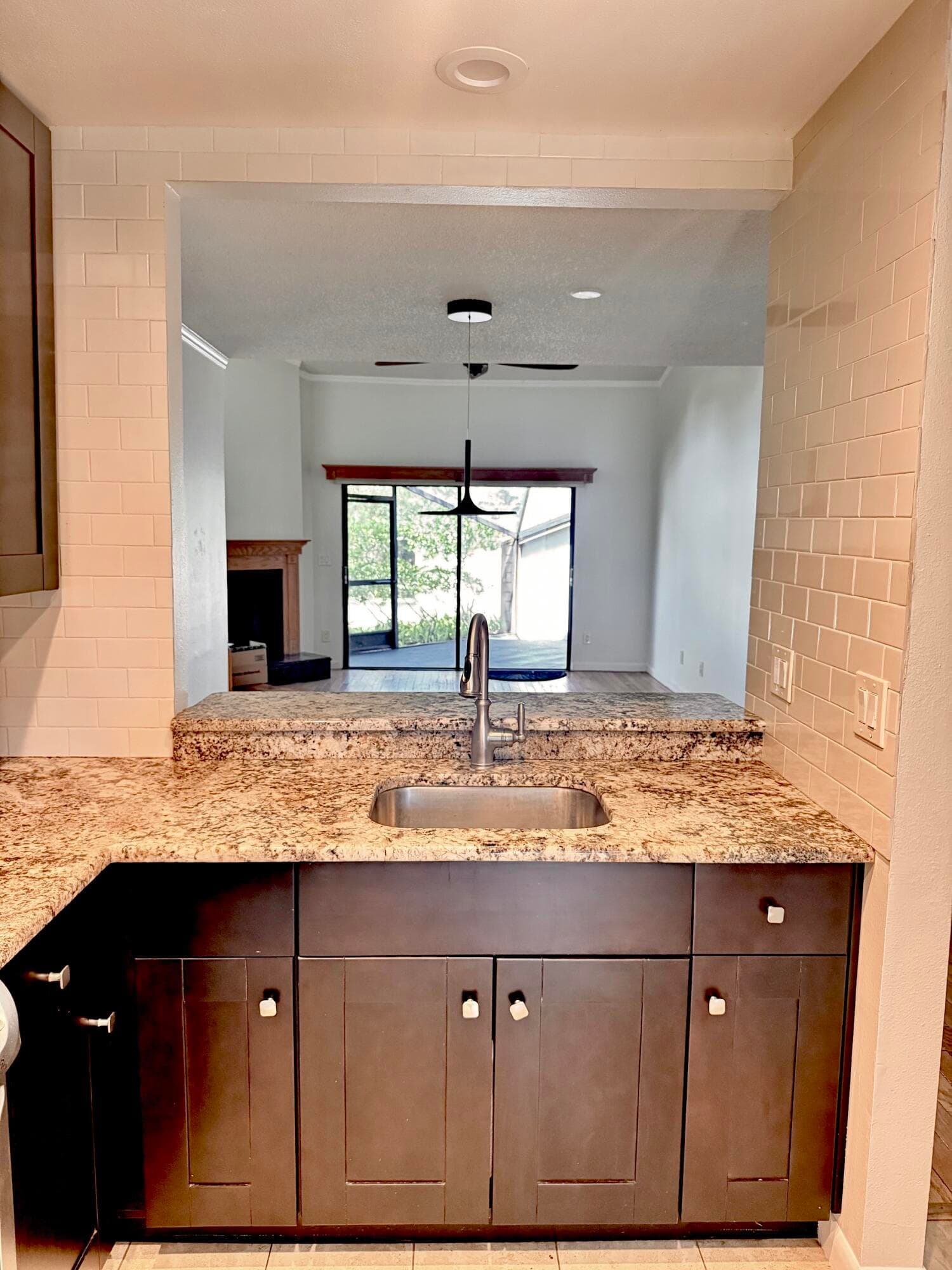1914 Bayshore Court, Safety Harbor, FL 34695 — photo 7 of 23