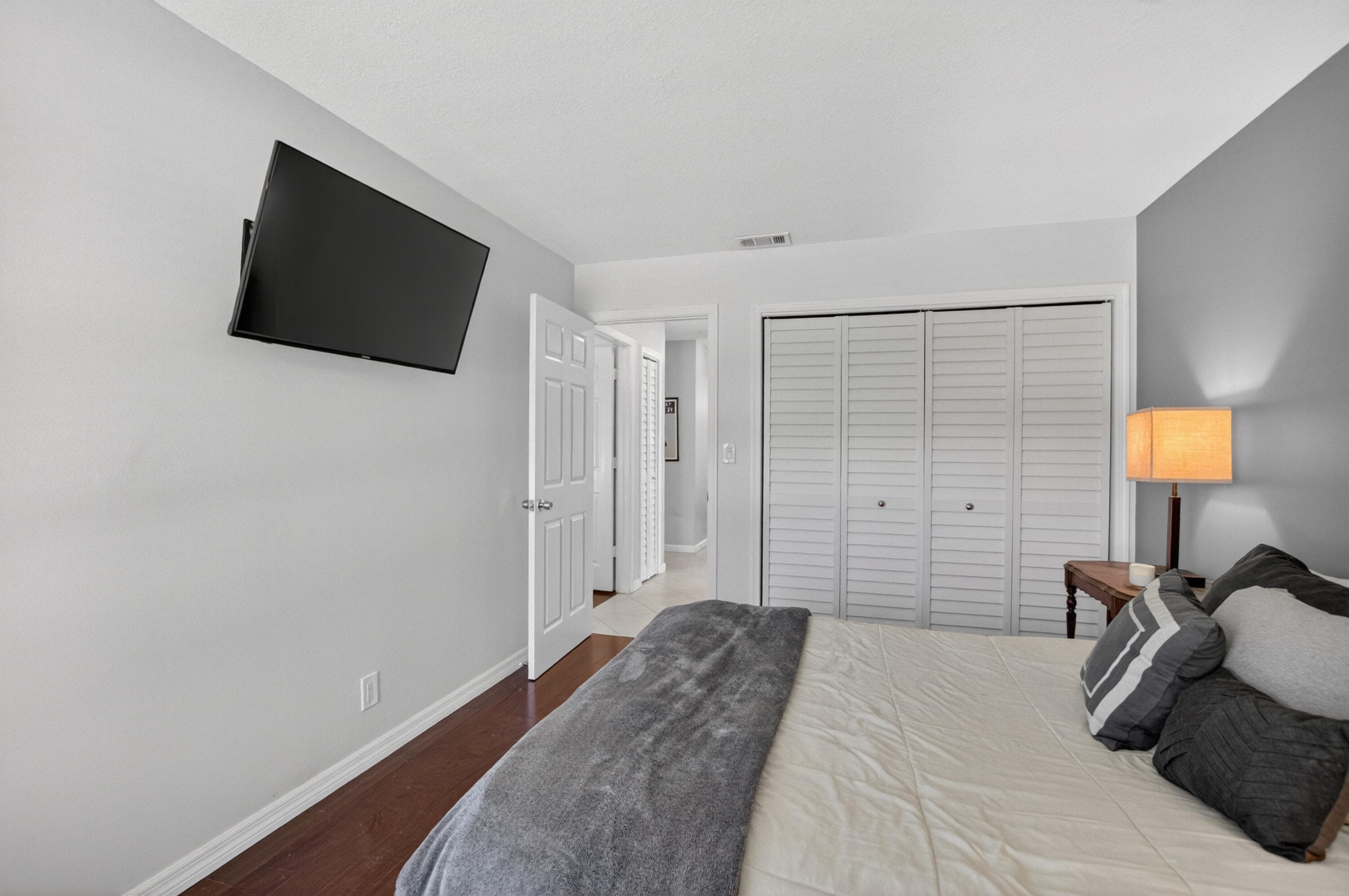 7069 NW 3rd Avenue, Boca Raton, FL 33487 — photo 27 of 58