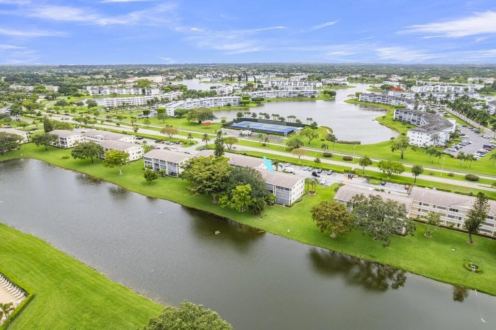 297 Dorset H, Boca Raton, FL 33434 — photo 32 of 36