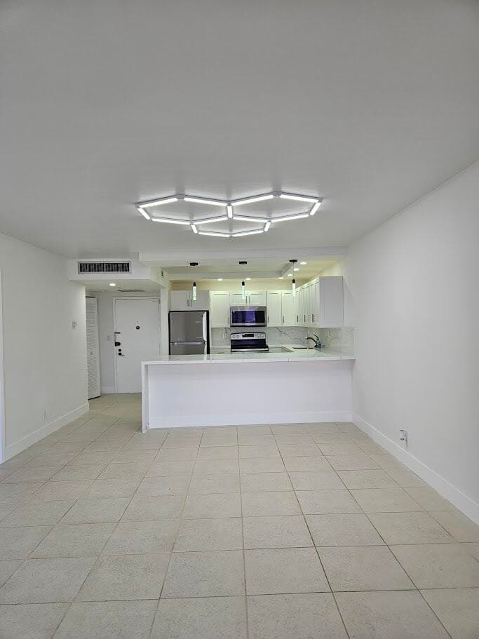 600 Three Islands Boulevard 620, Hallandale Beach, FL 33009 — photo 9 of 22