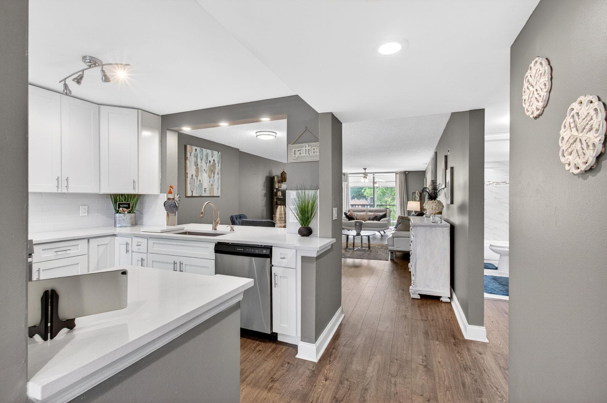 5550 Witney Drive 209, Delray Beach, FL 33484 — photo 4 of 48