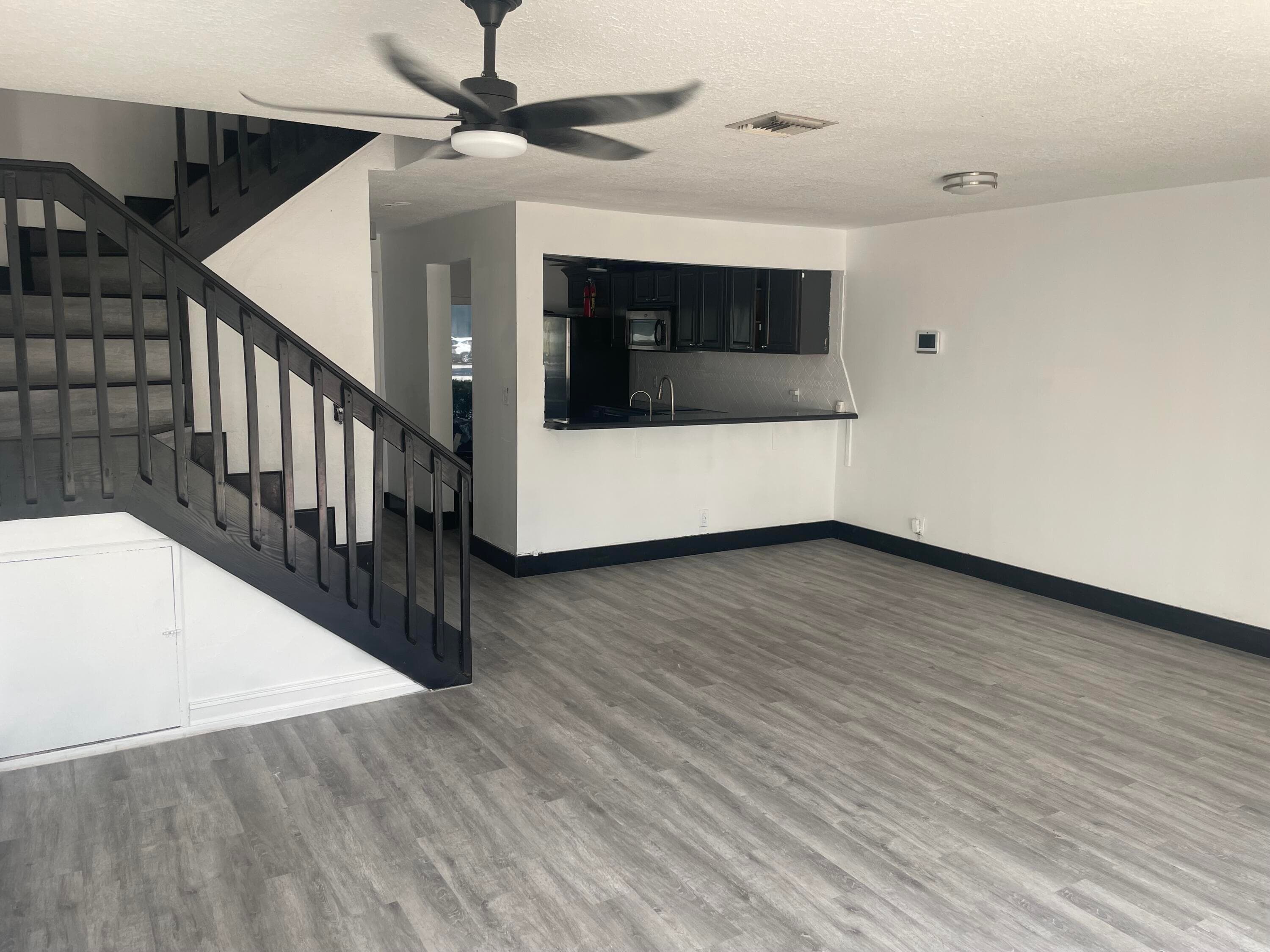 817 Crystal Lake Drive, Deerfield Beach, FL 33064 — photo 11 of 19