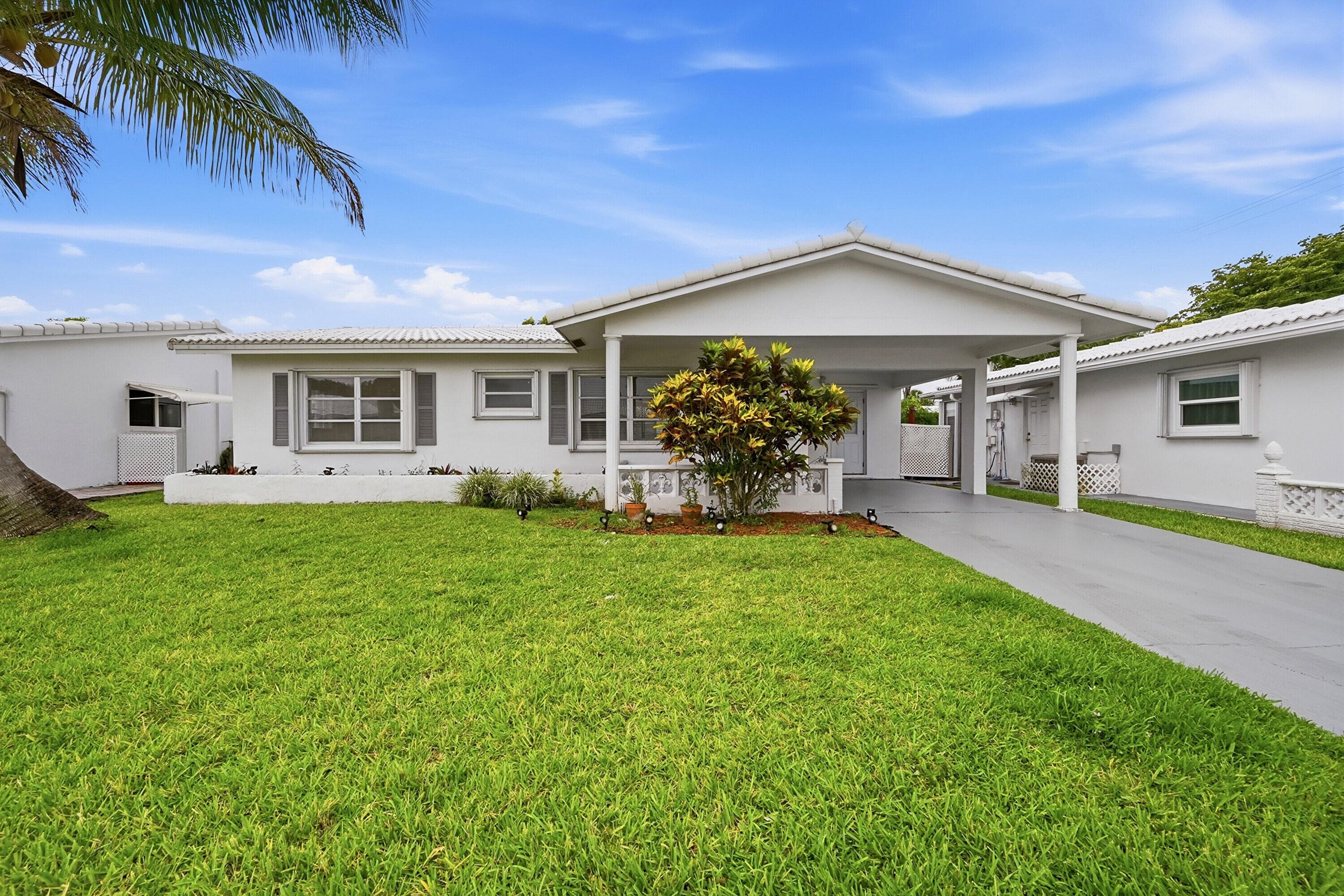 8410 NW 59th Place, Tamarac, FL 33321 — photo