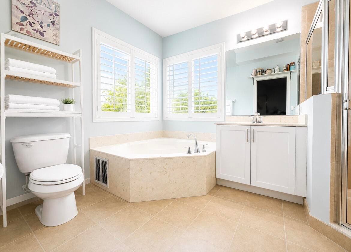 255 Atwell Drive, West Palm Beach, FL 33411 — photo 14 of 18