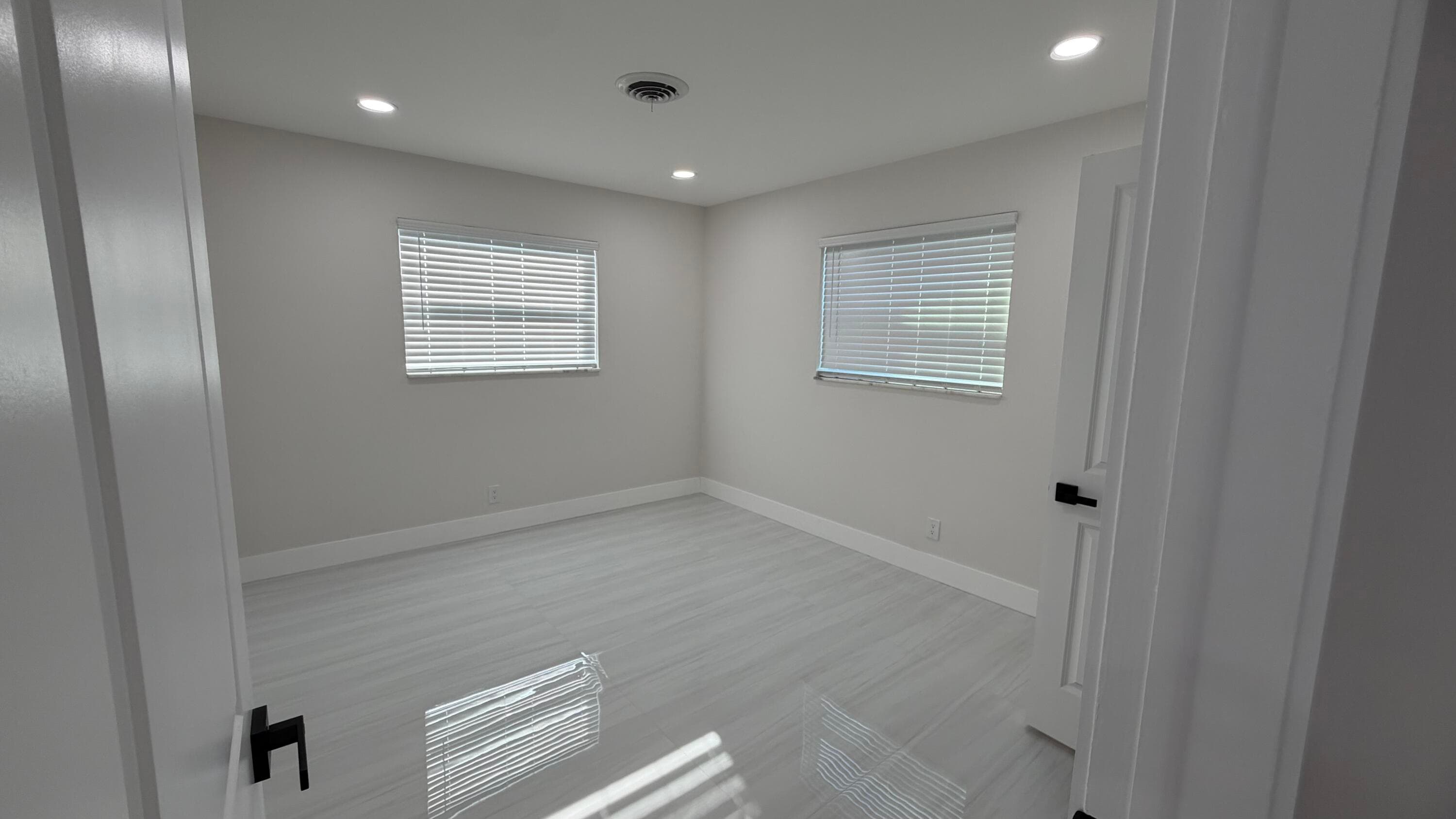 2521 NE 45th Street, Lighthouse Point, FL 33064 — photo 16 of 25