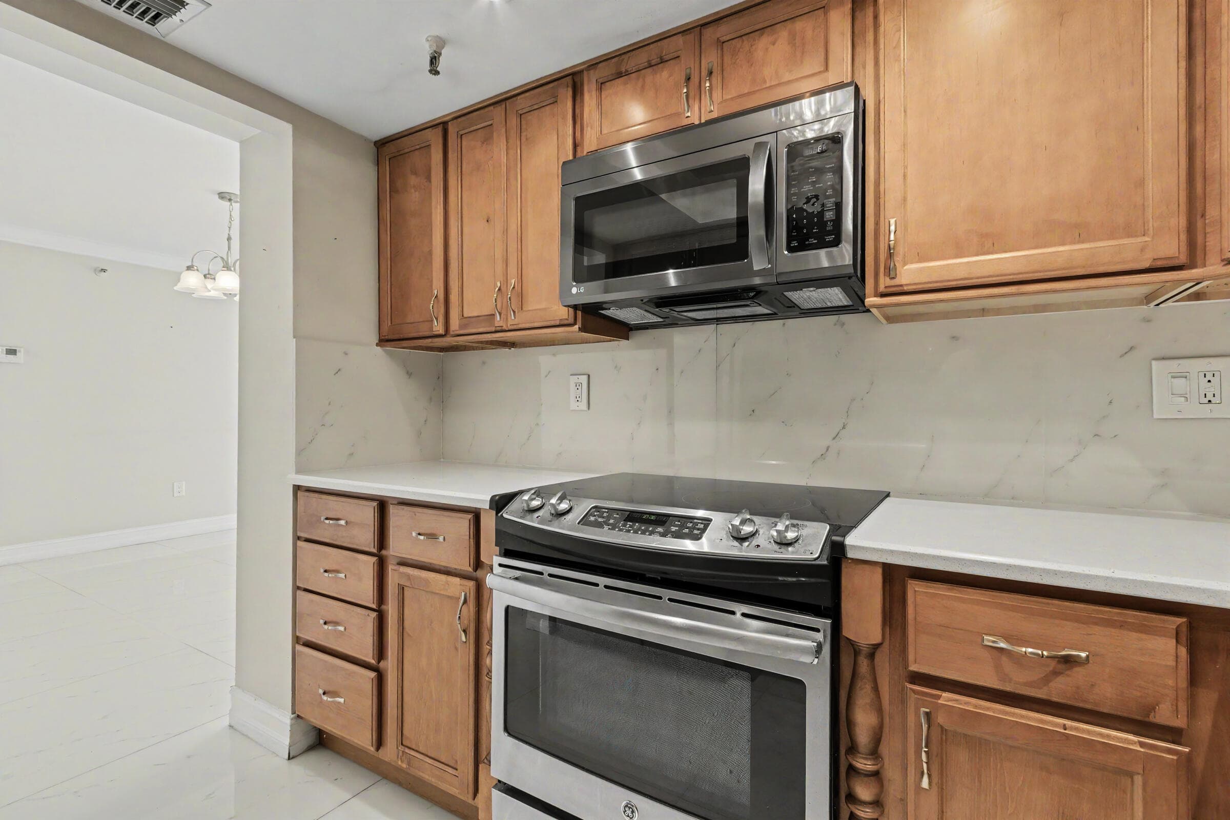 2501 Brickell Avenue 903, Miami, FL 33129 — photo 23 of 43